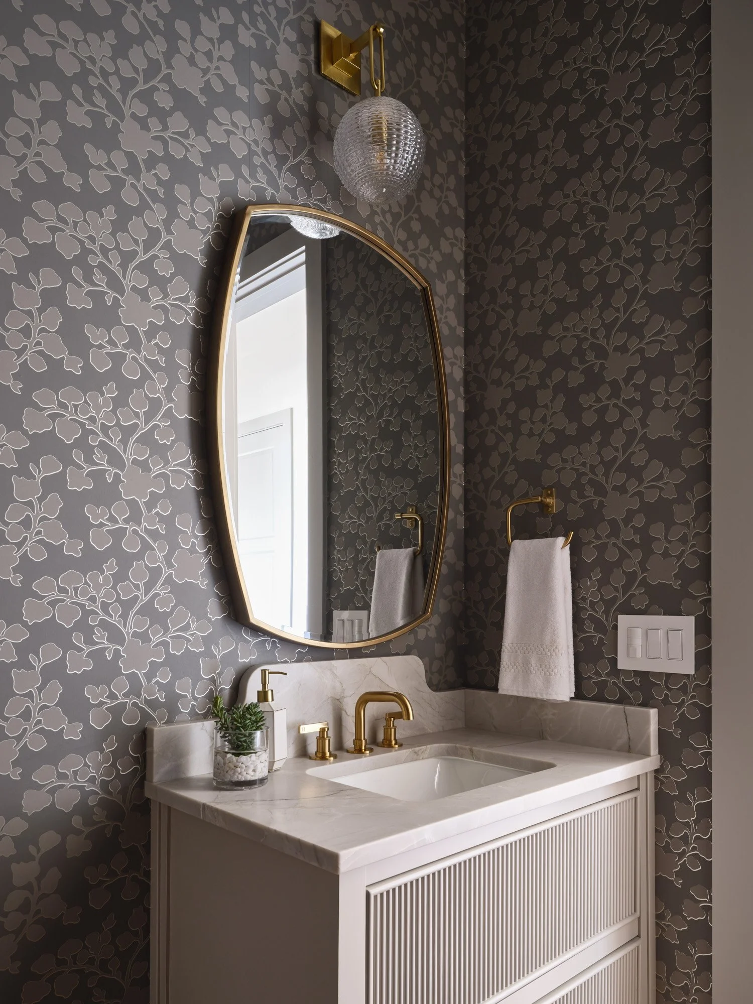 10 Andrea_Calo_23052_w.jpg