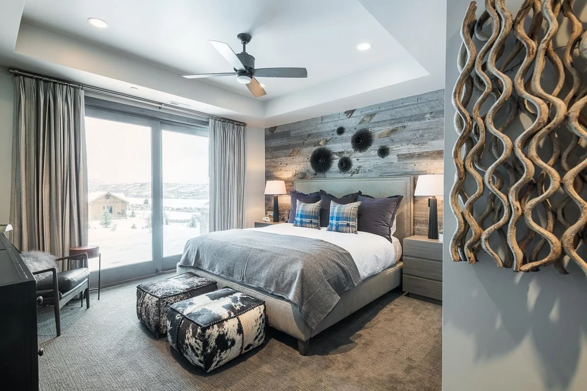 15 VR Lot 158 Jr Master Bed.jpg