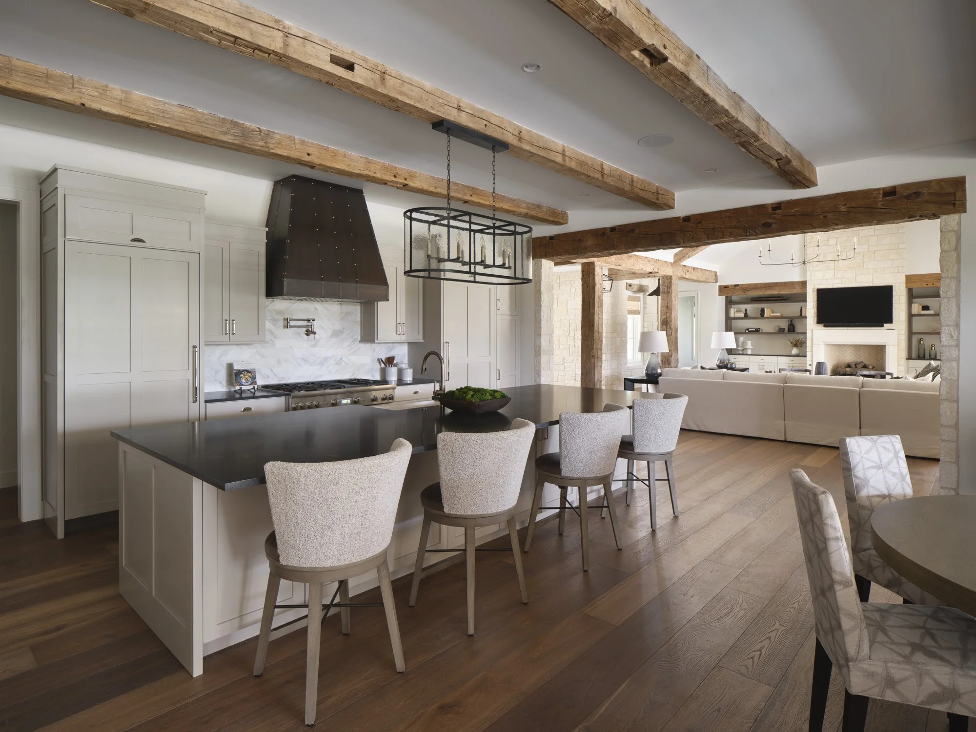 16 Andrea_Calo_31124_w.jpg