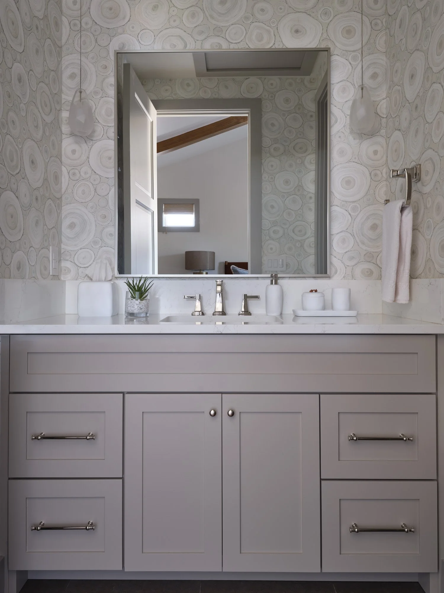 23 Andrea_Calo_23025_w.jpg