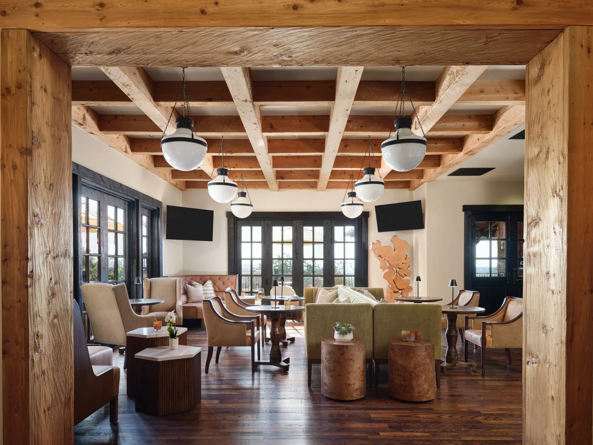 1 Andrea_Calo_22665_w.jpg