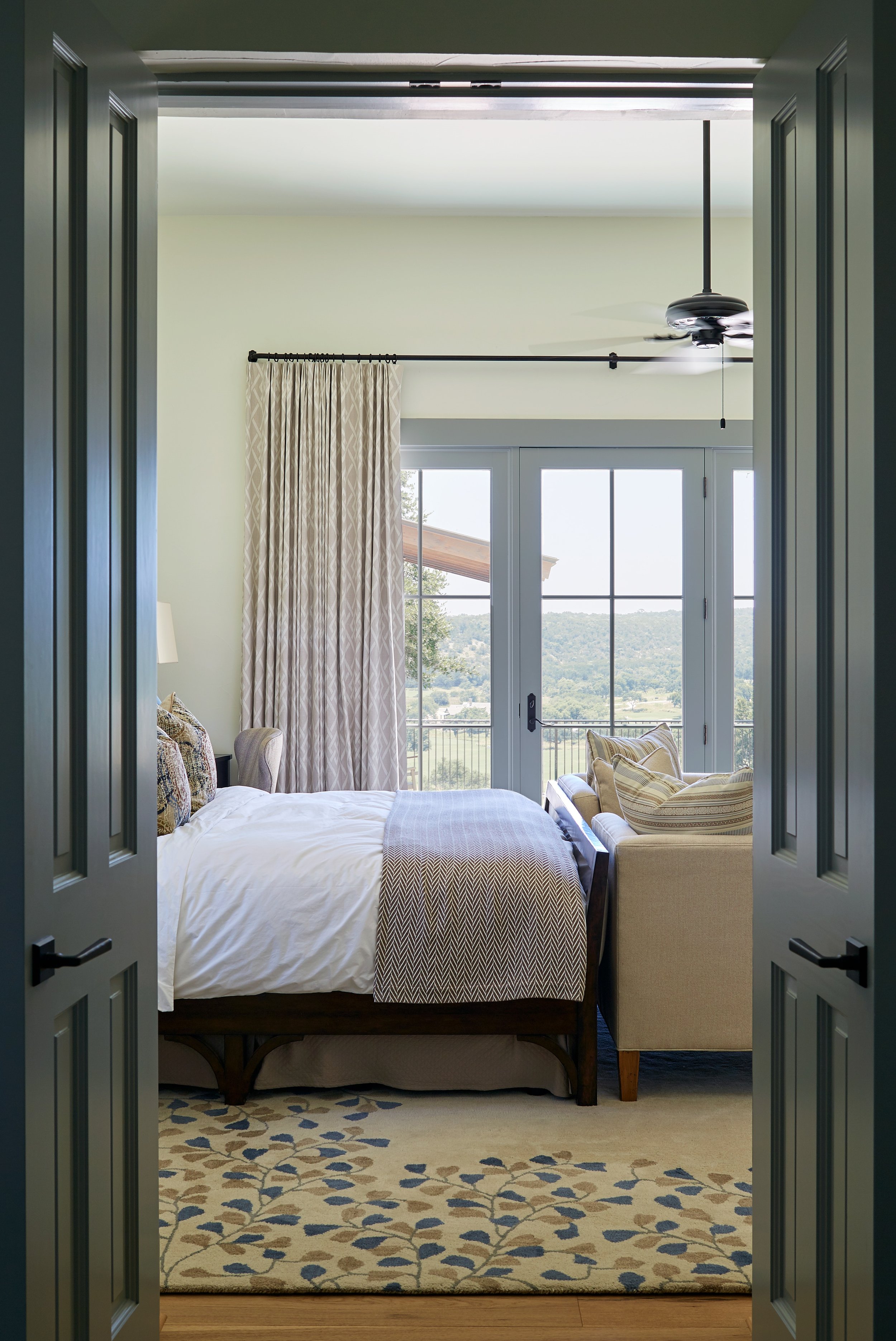 11 Sunday House 4 DFD.jpg