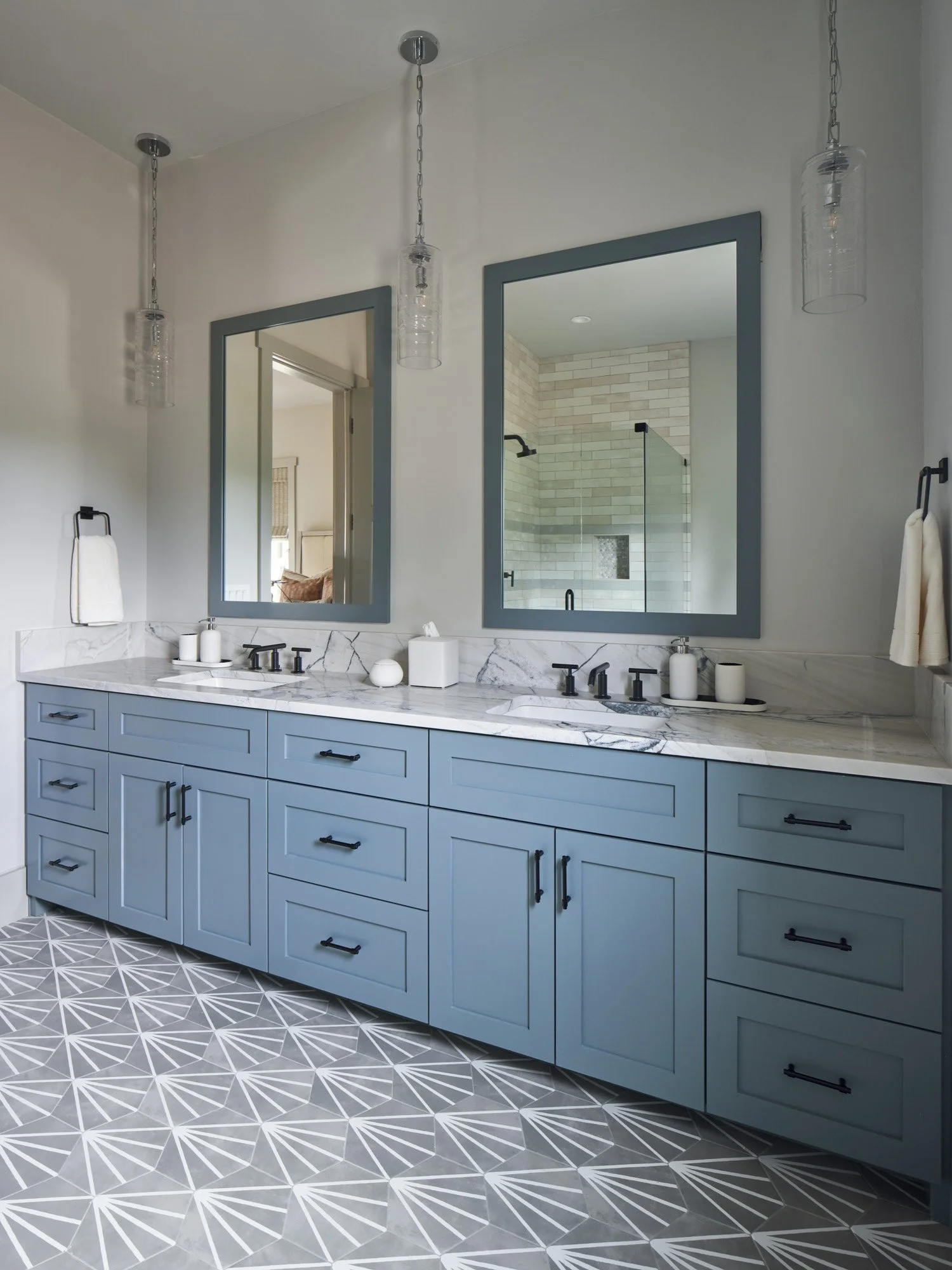 12 Andrea_Calo_22179_w.jpg