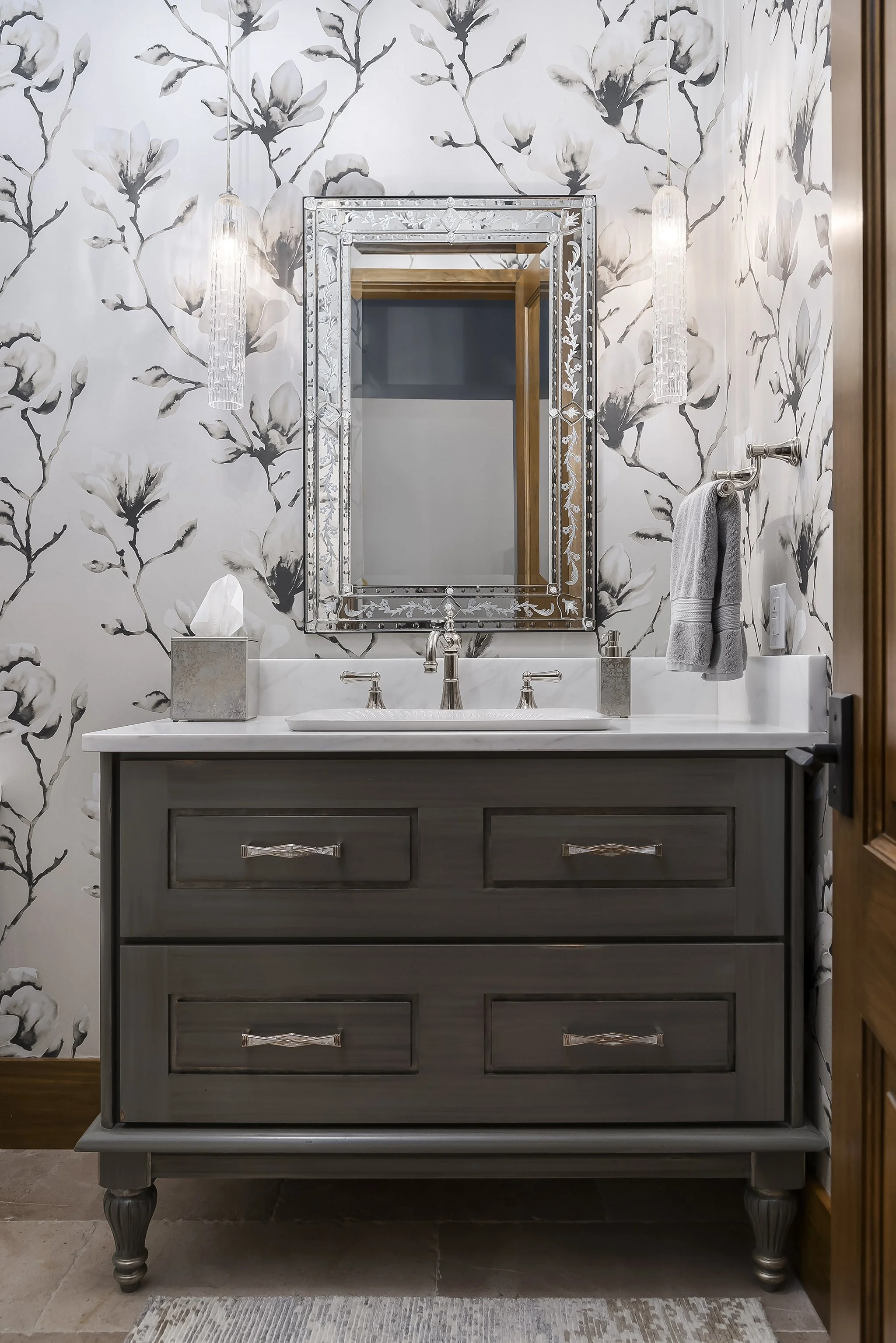 3 DFD - Dunn Residence - 9373.jpg