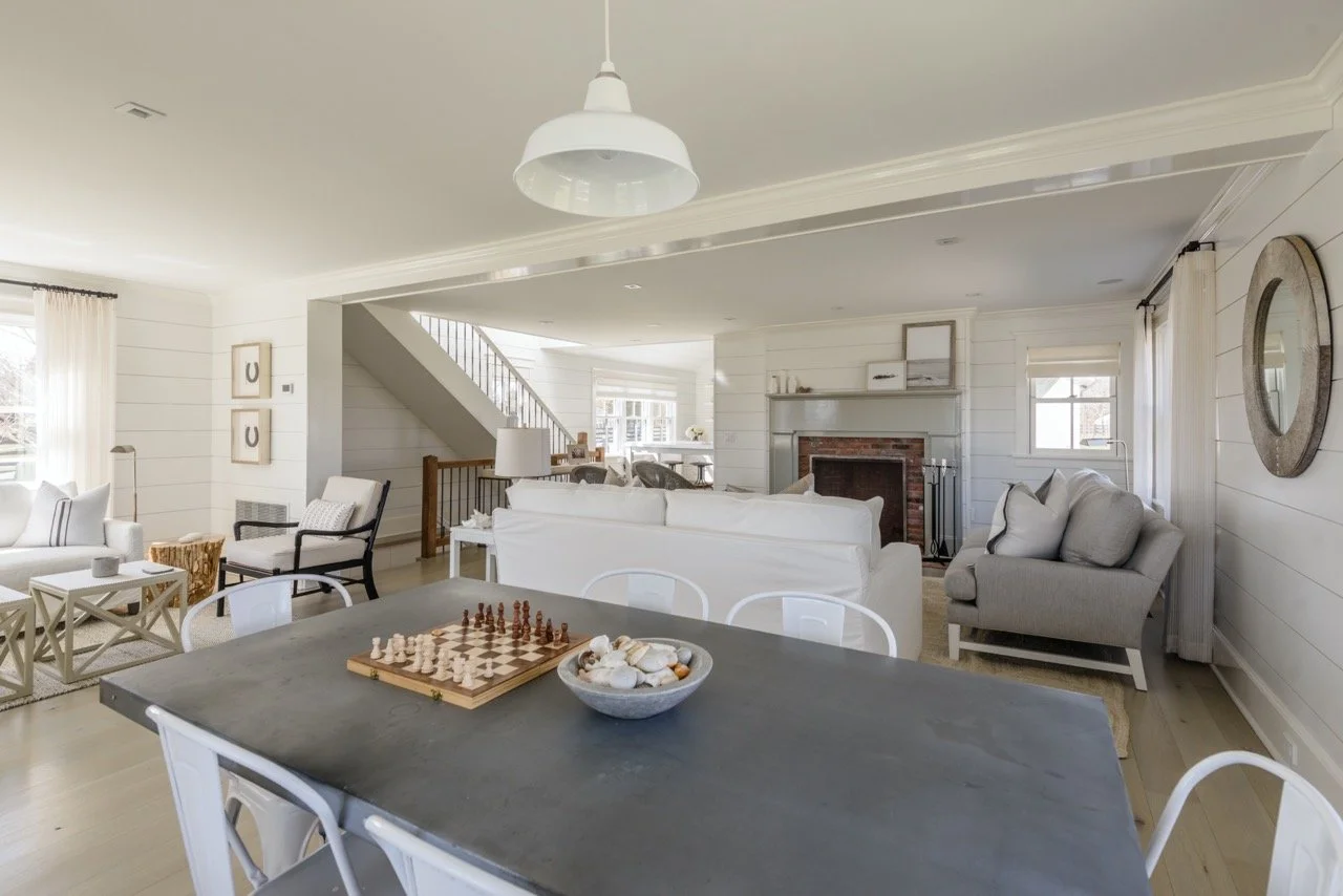 10 Guest House 2 Large.jpeg