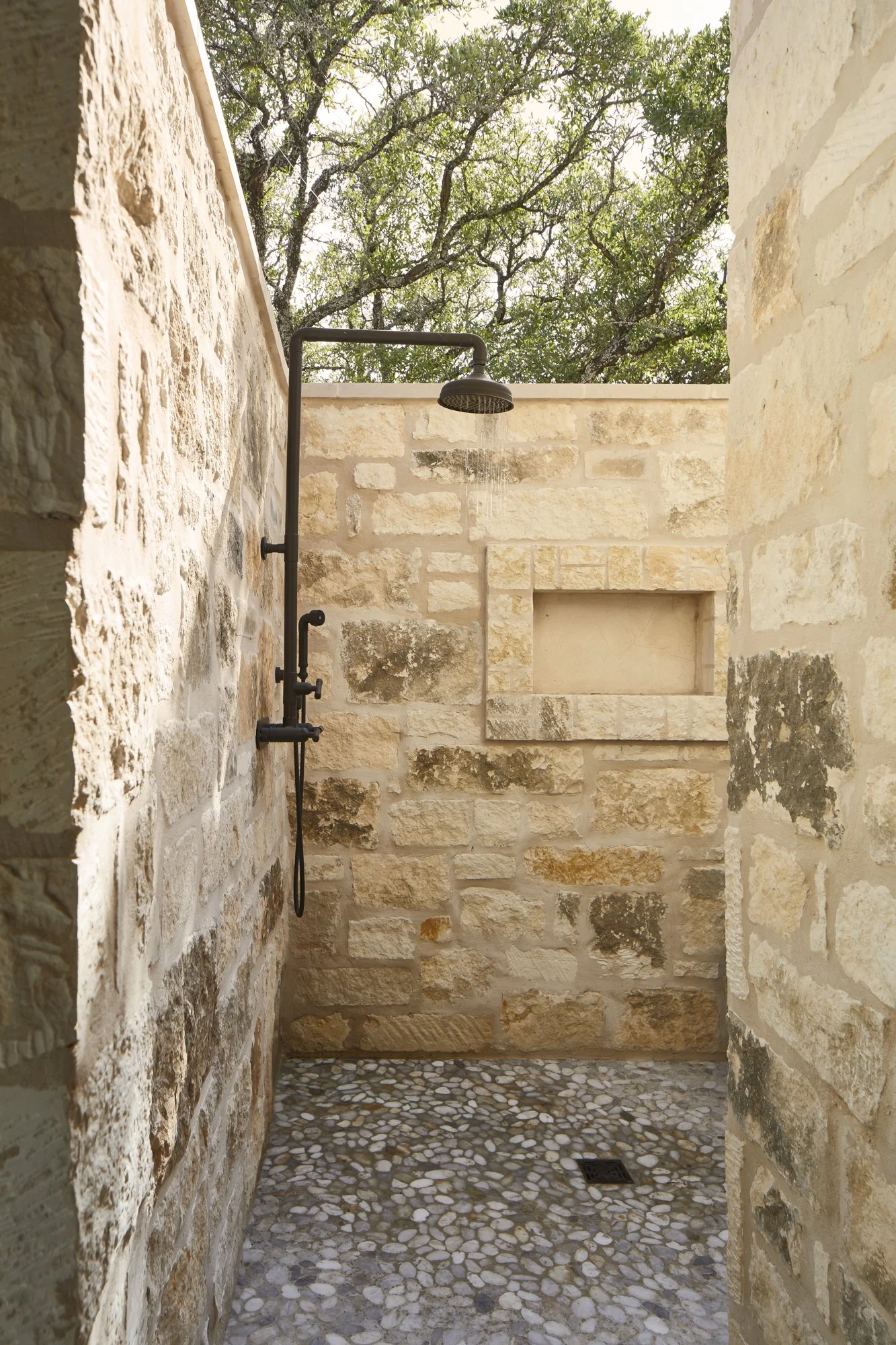 1 Andrea_Calo_1_2704_w.jpg