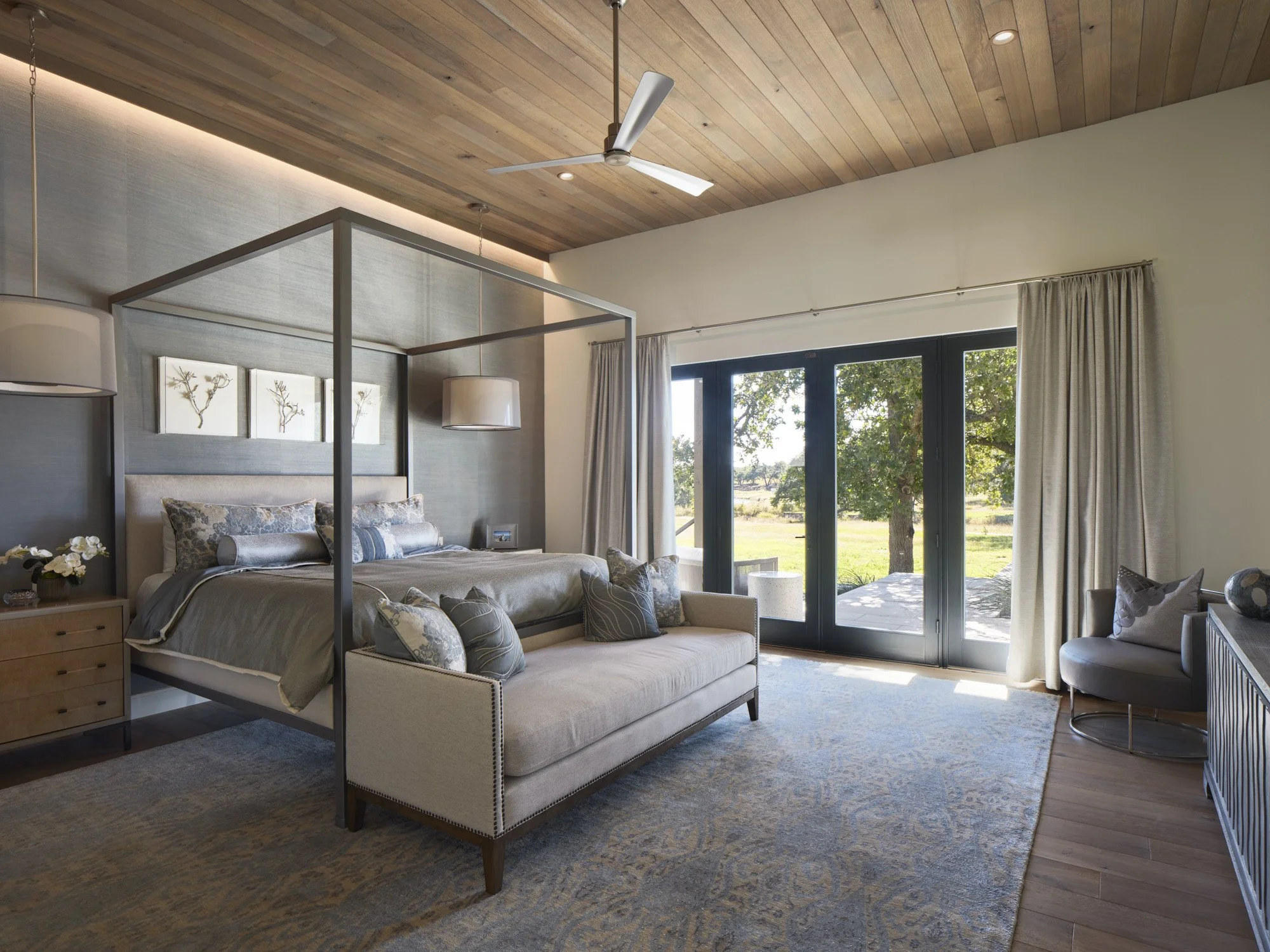 16 Andrea_Calo_22012_w.jpg