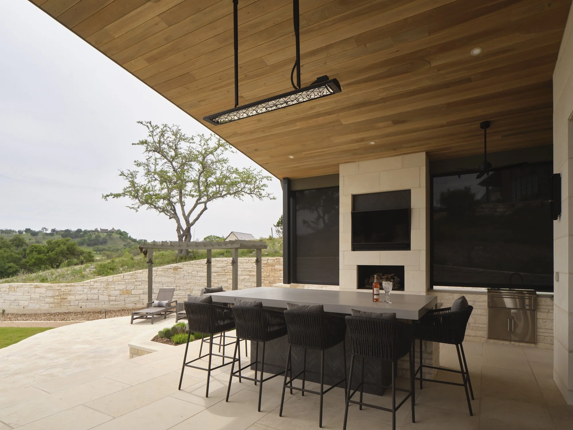 19 Andrea_Calo_Outdoor Kitchen.jpg