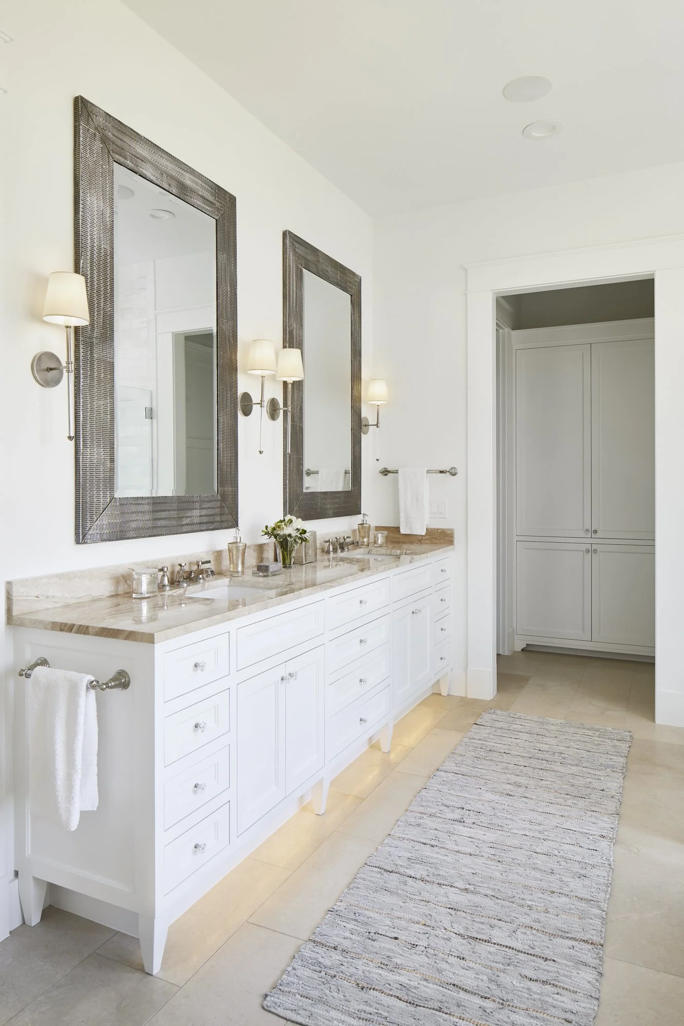 18 Andrea_Calo_9226b_w.jpg