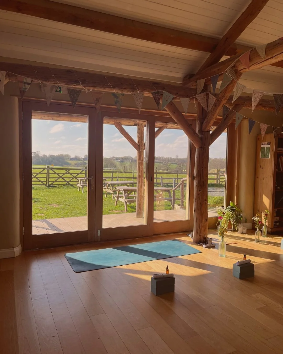 Beautiful yoga studio on a day retreat in the UK