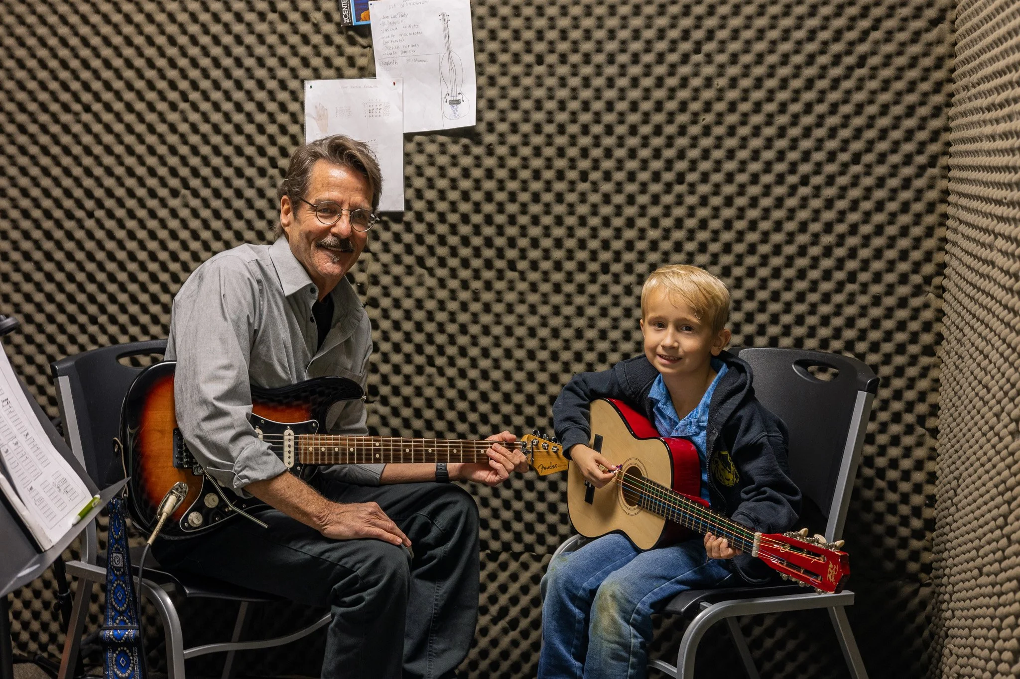 guitar lesson for child