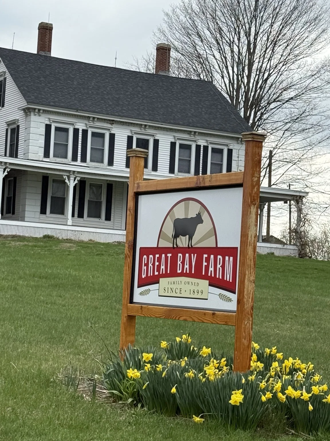 Completed farmhouse roof replacement by King Construction.