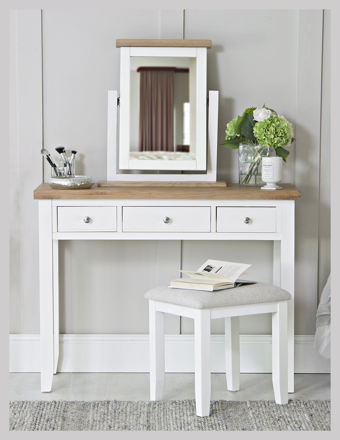 Earnley White & Oak 3 Drawer Dressing Table with Natural Wood Top