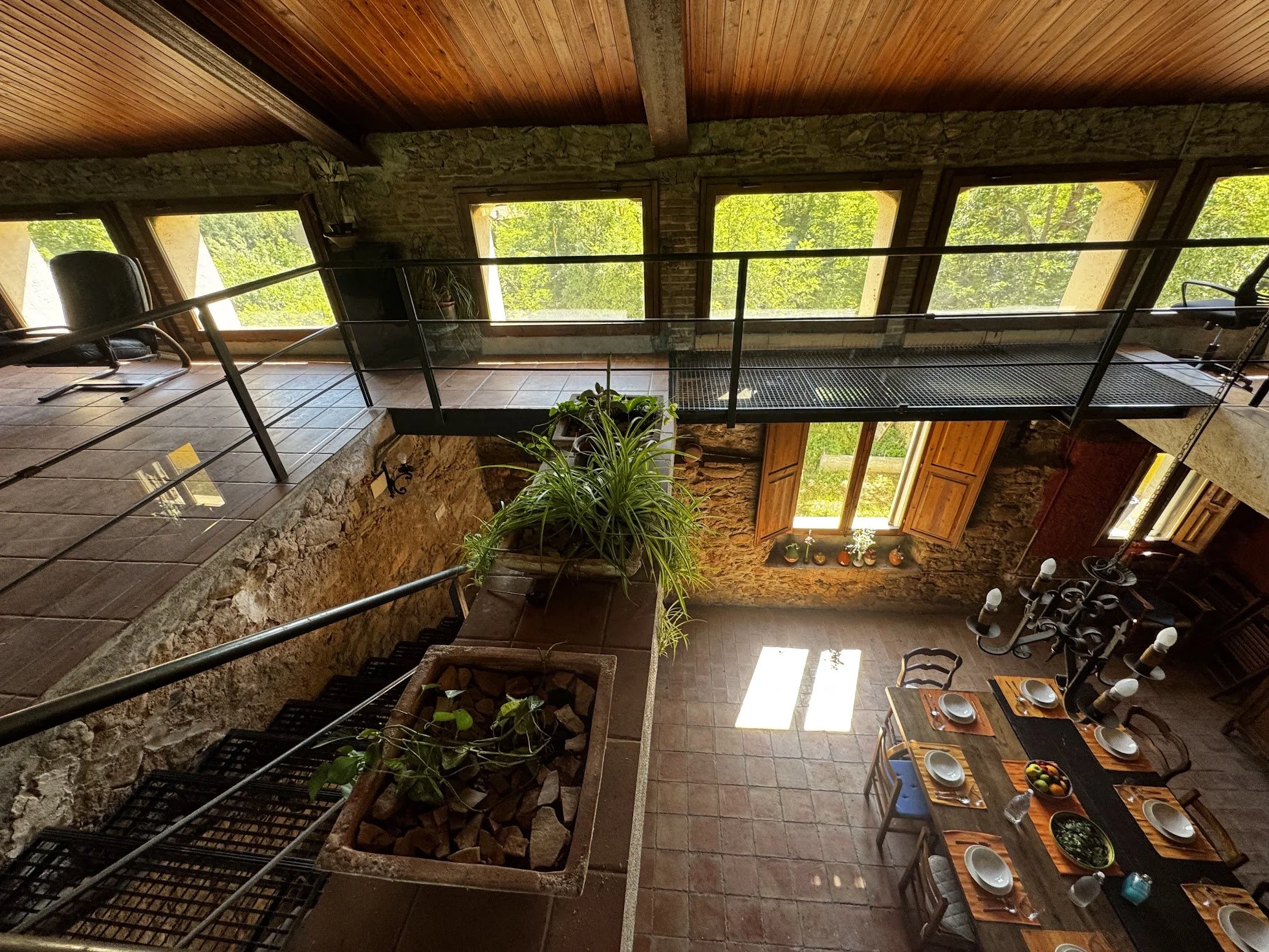 dining_room_upstairs.jpg