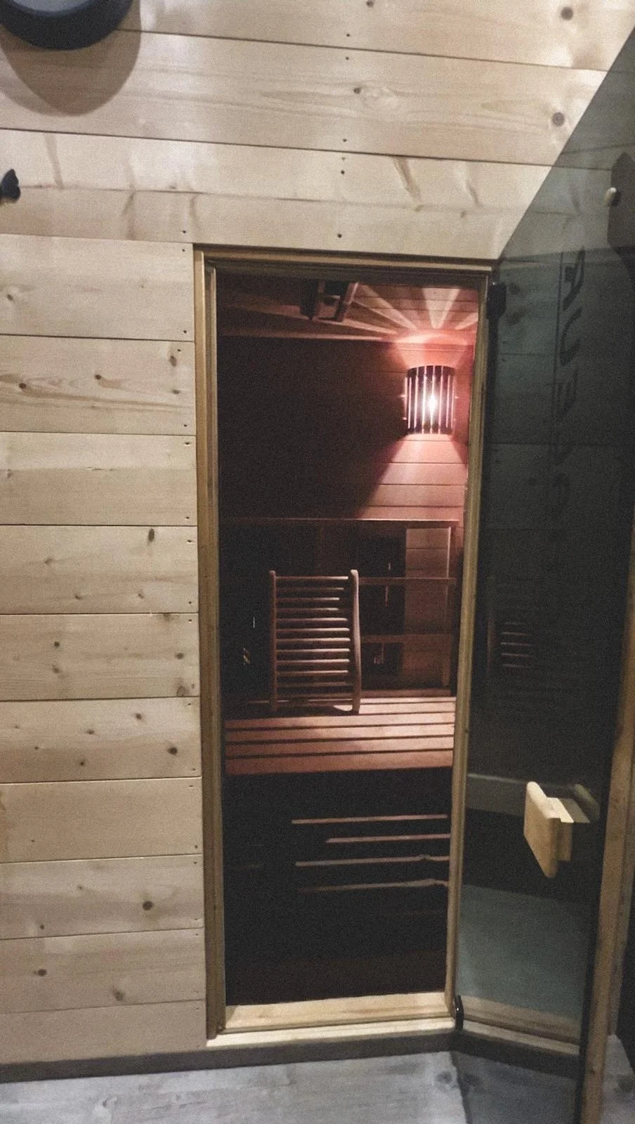 sauna infrarouge crespieres yvelines massage.jpg