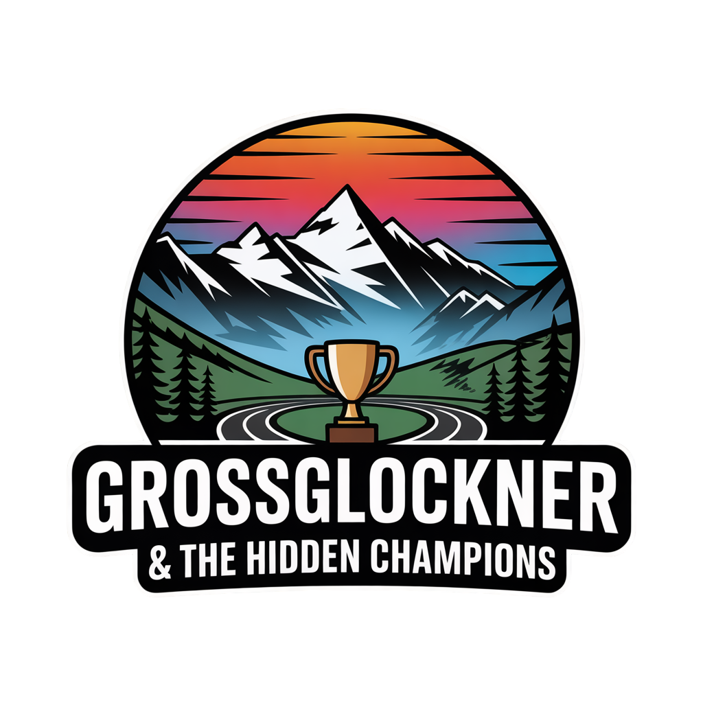 Ein Logo mit Bergen, einem Sonnenuntergang, Tannenbäumen und einem Pokal, darunter der Schriftzug "Grossglockner & The Hidden Champions".