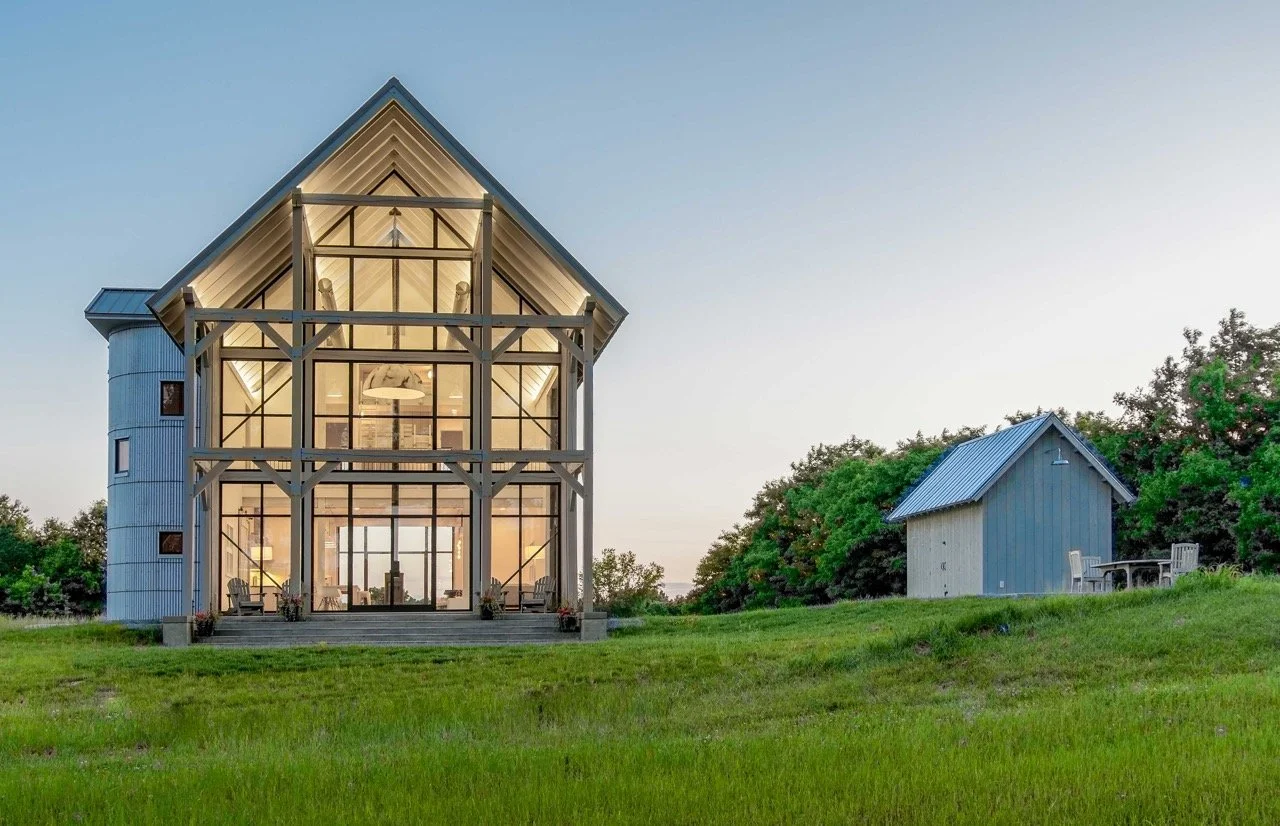 modern-barn-house-glass-facade-night-view-queenstown-md-kimmel-architects.jpeg