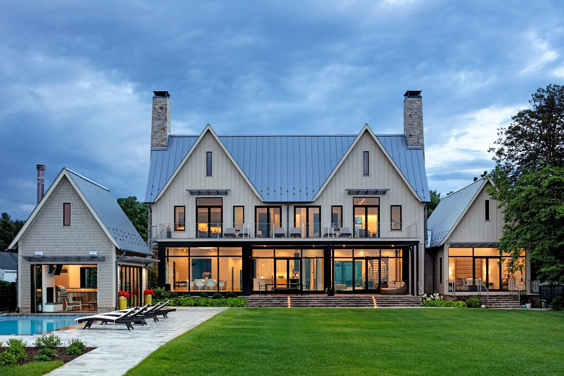 residential-luxury-waterfront-estate-architecture-facade-kimmel-architects.jpg