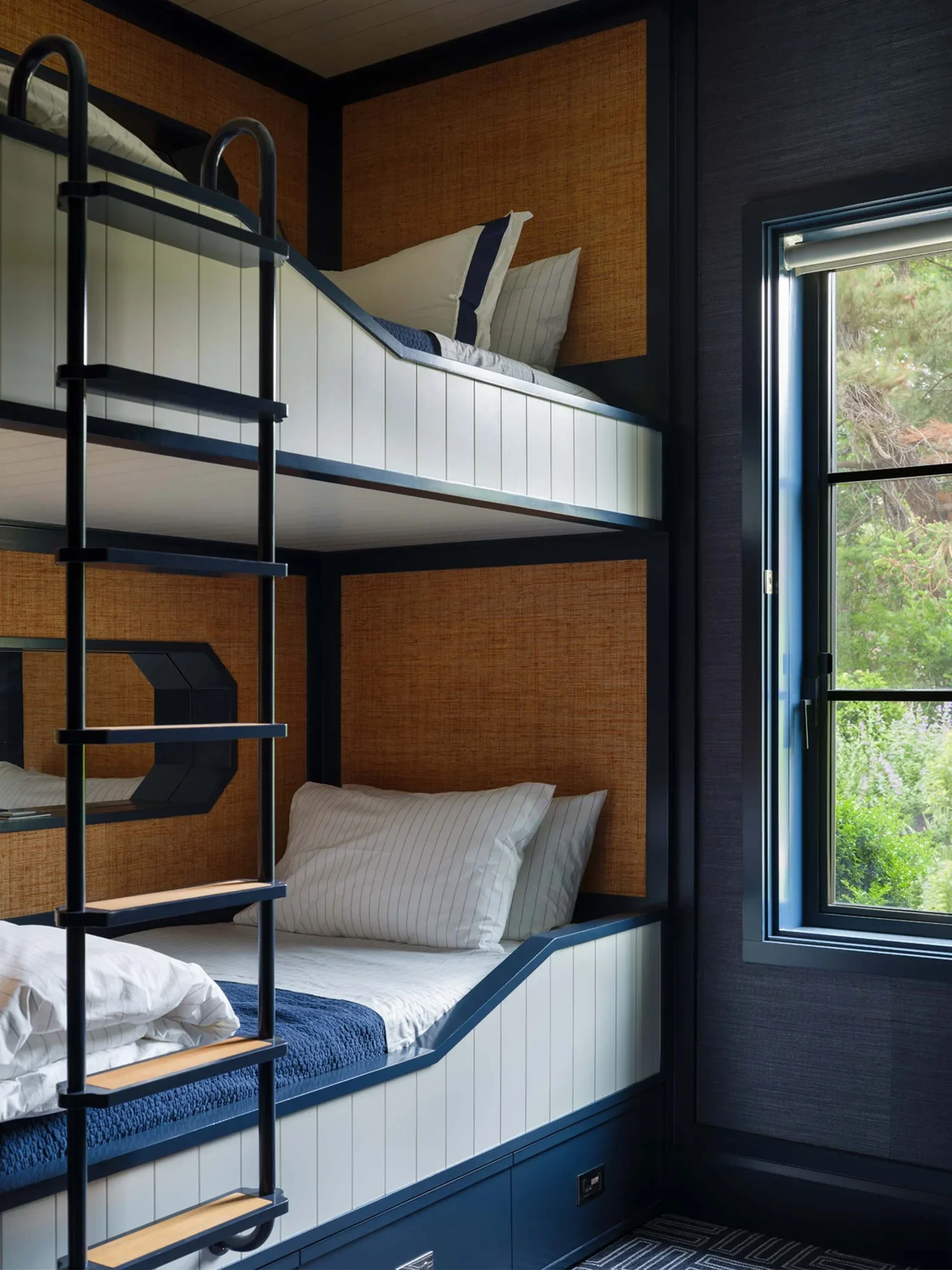 shingle-beach-house-coastal-custom-bunk-beds-rehoboth-de-kimmel-architects.webp