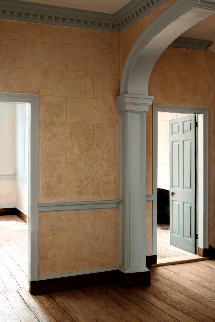 historic-house-renovation-textured-walls-arch-trims-queenstown-md-kimmel-architects.png
