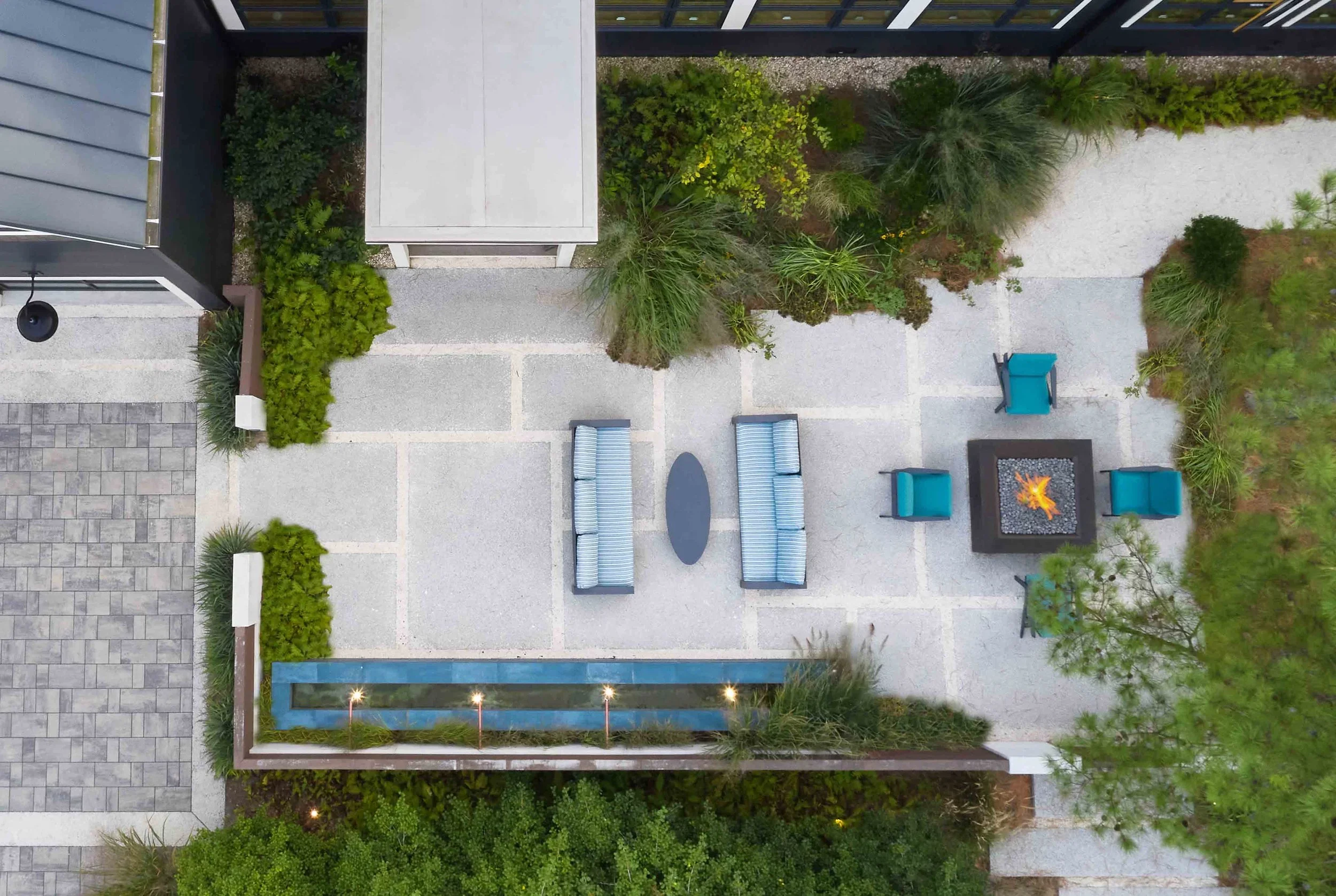 beach-garden-rehoboth-de-aerial-patio-fire-pit-kimmel-architects.webp
