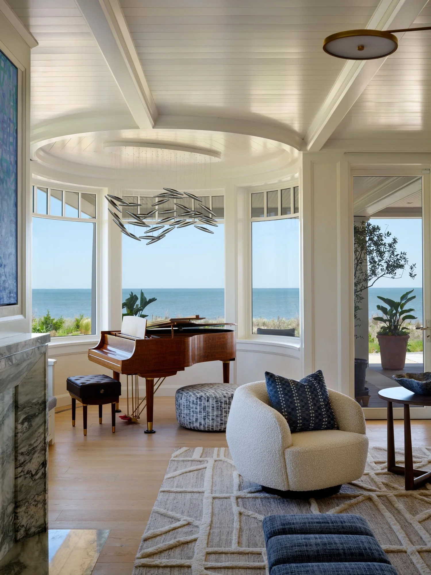 shingle-beach-house-coastal-grand-piano-living-room-rehoboth-de-kimmel-architects.webp