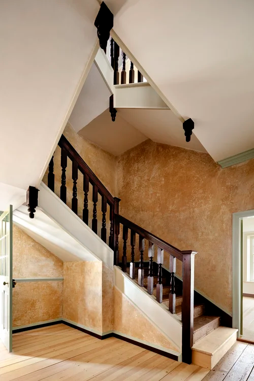 historic-house-renovation-classic-wood-staircase-queenstown-md-kimmel-architects.png