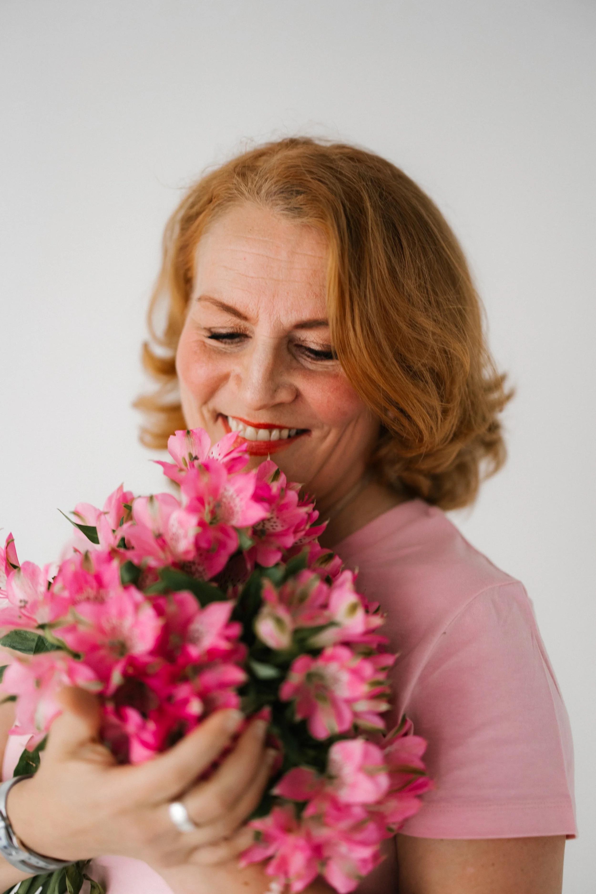 ota yhteyttä Nina Rökman