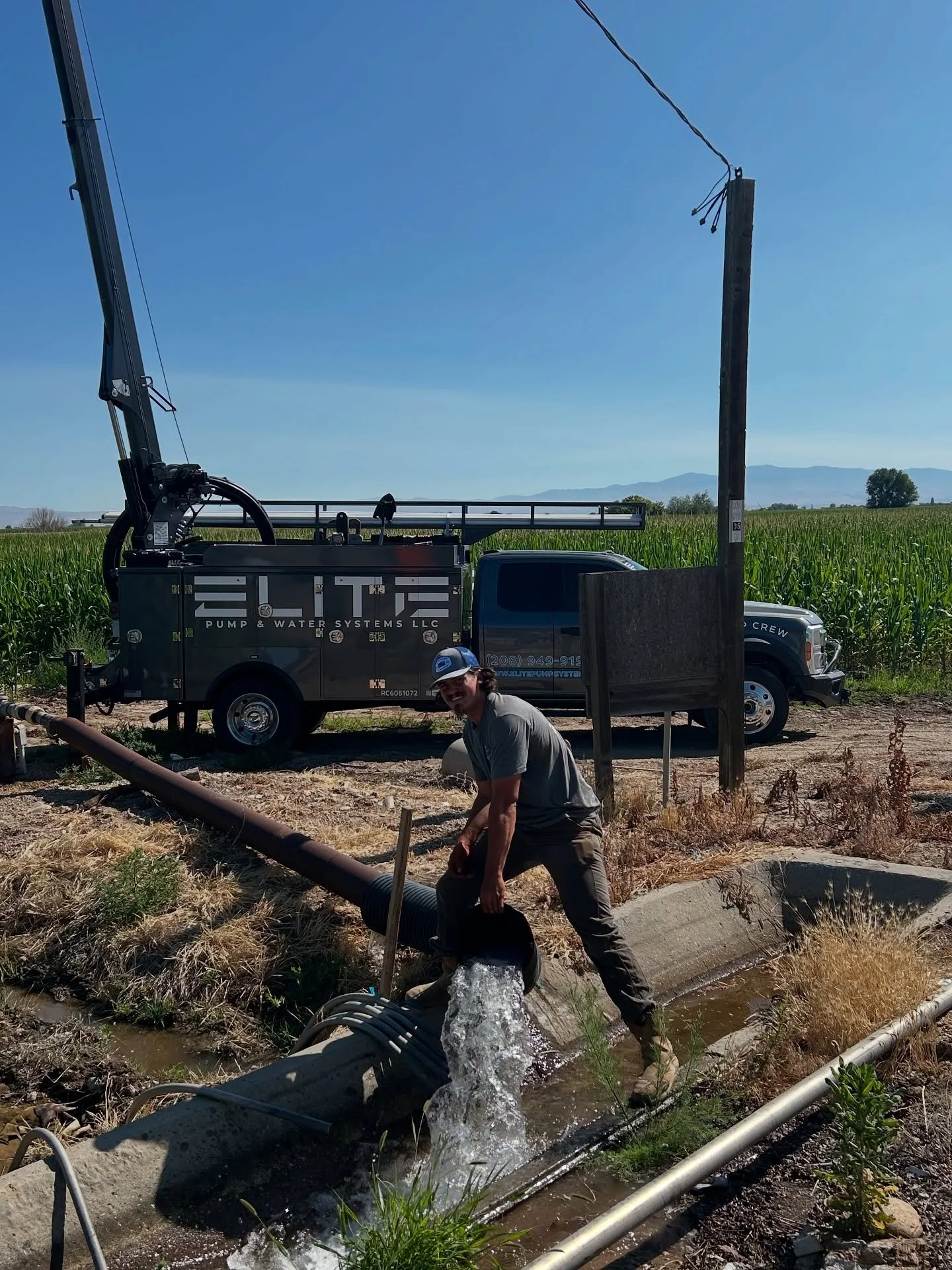 Keeping this farmer&rsquo;s crop hydrated and happy with a little irrigation magic! 🌽 

Elite Pump &amp; Water Systems: fueling Idaho roots, one system at a time.