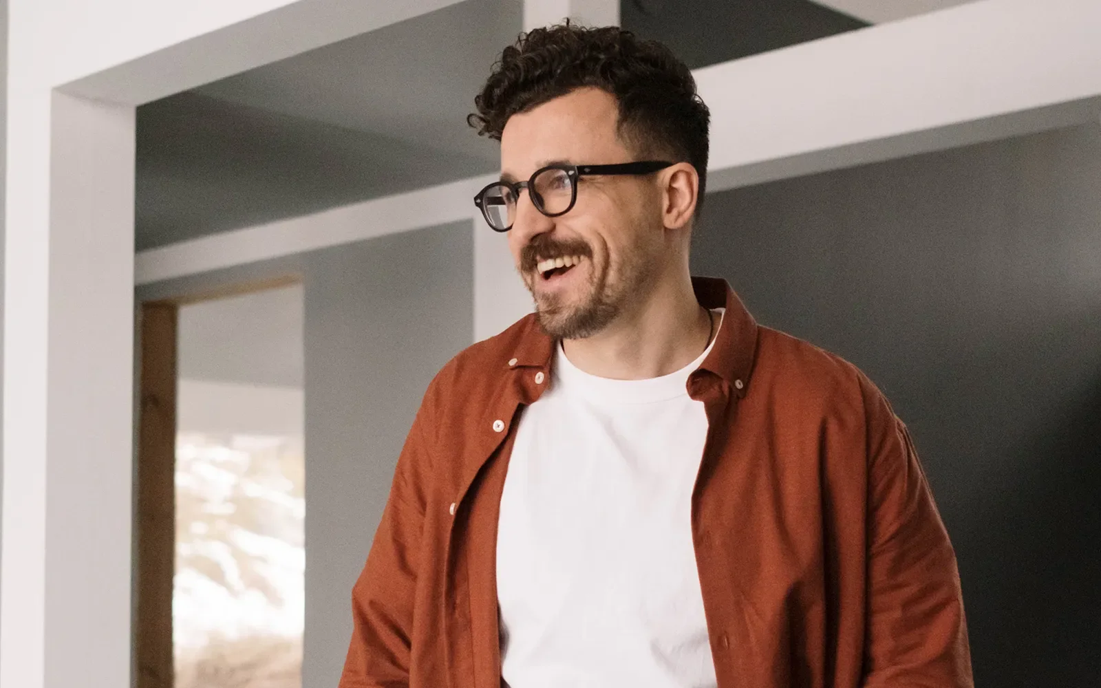 How to Develop the Leader Within You: A Step-by-Step Guide