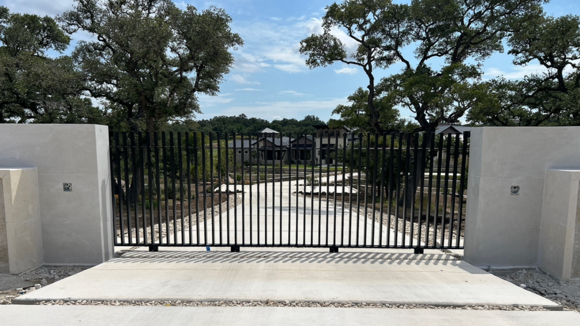 Iron+Gate+%282%29.png