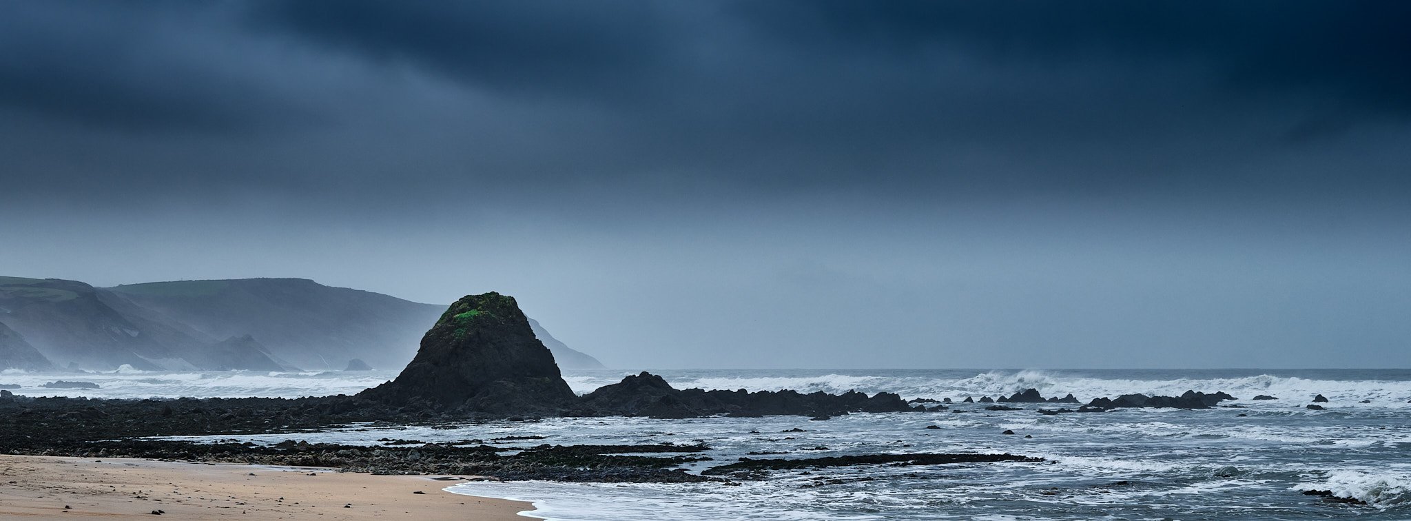 Featherstone's Doom, Widemouth Bay, Cornwall