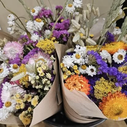 bouquet of dried flowers