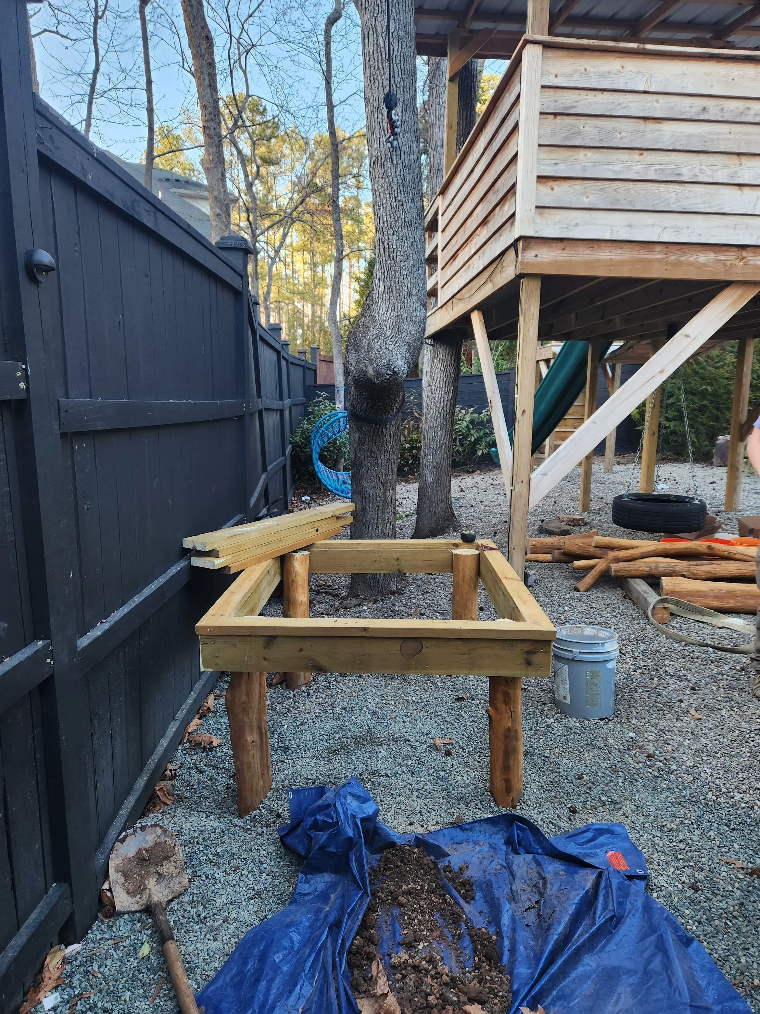 chapel-hill-nc-custom-black-locust-playground-treehouse-deck-framing-000.jpeg