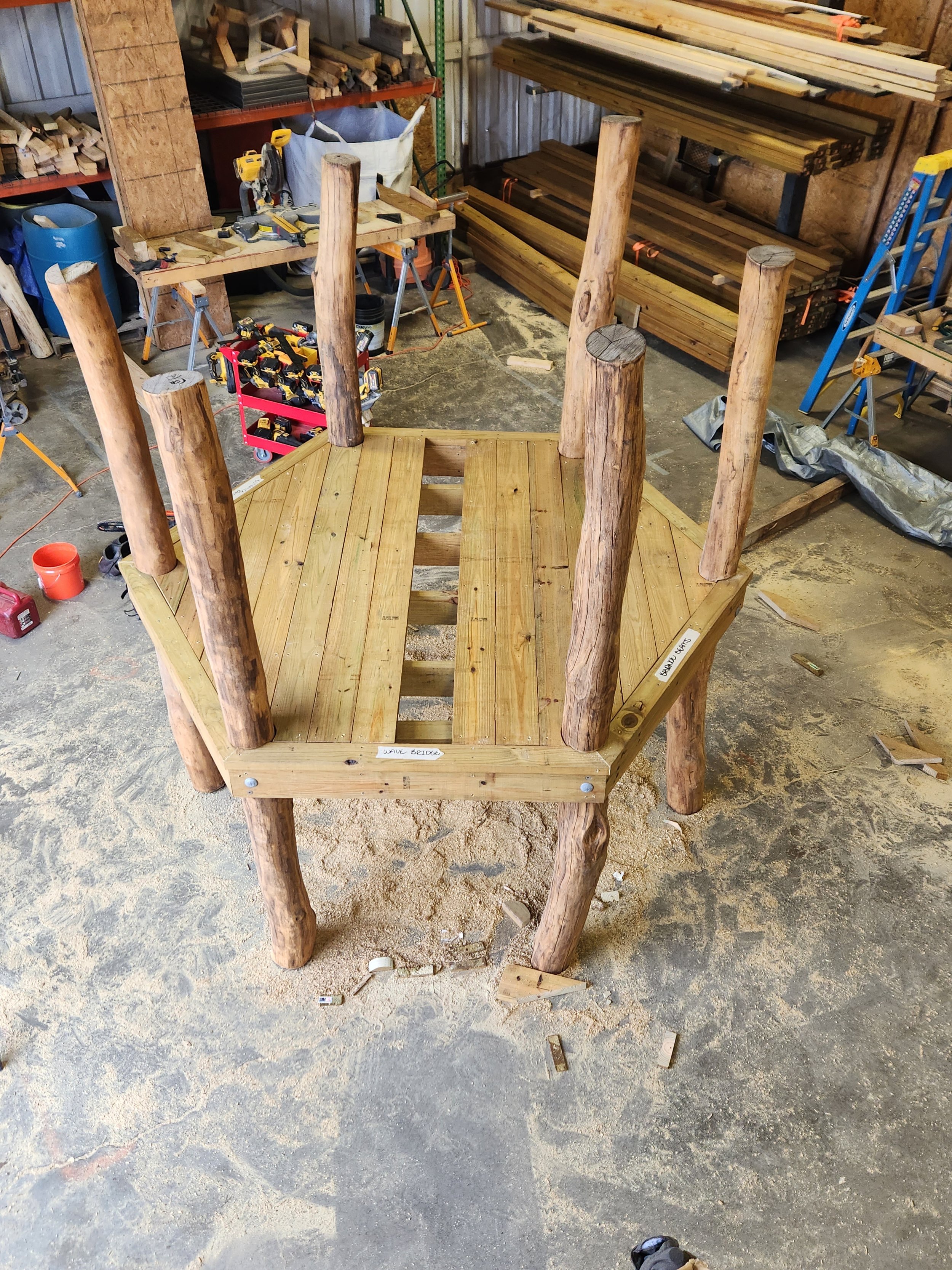 indianapolis-in-custom-black-locust-playground-treehouse-decking-000.jpeg