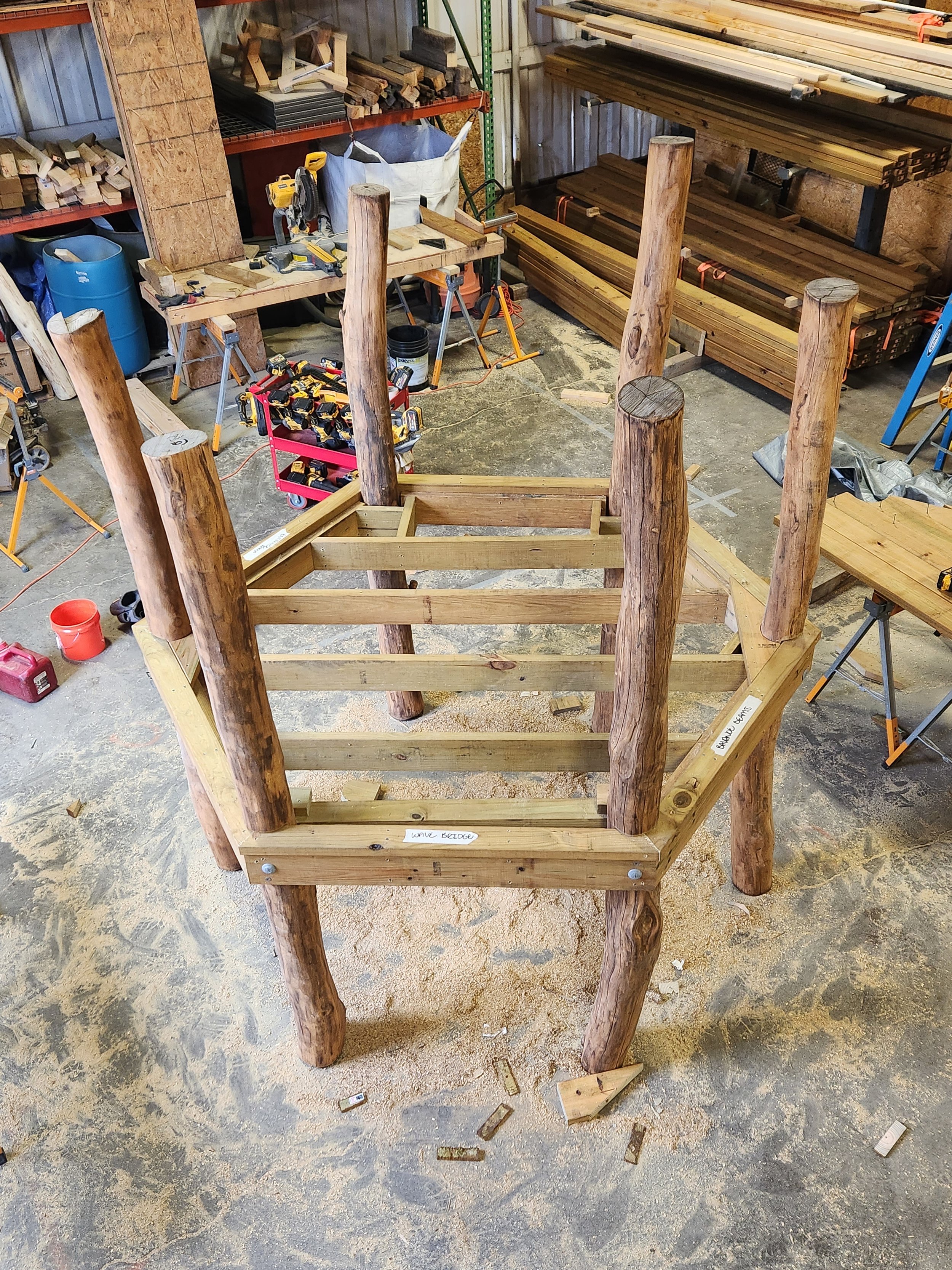 indianapolis-in-custom-black-locust-playground-treehouse-deck-framing-001.jpeg