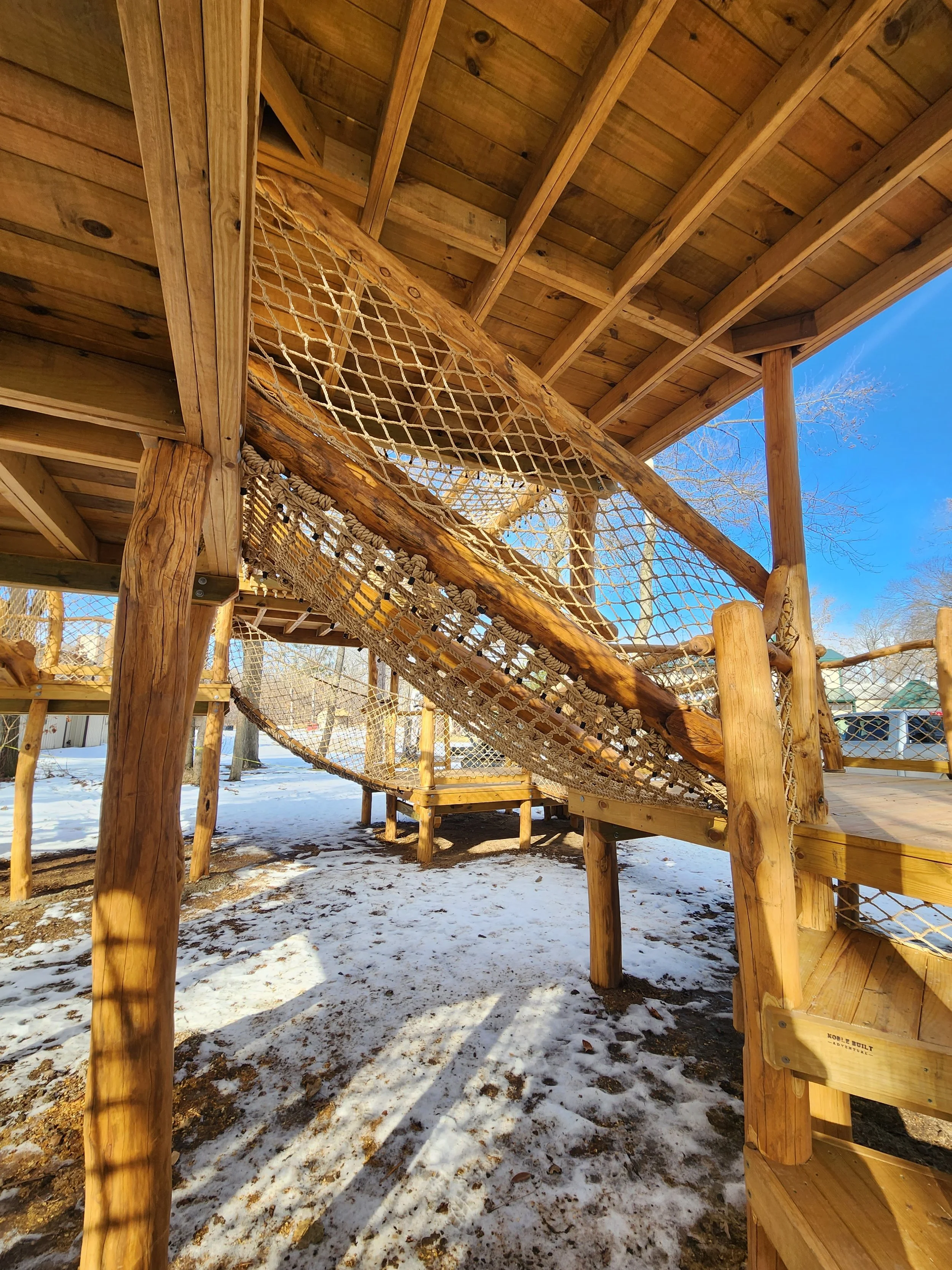 lafayette-in-custom-black-locust-playground-treehouse-hammock-000.jpg