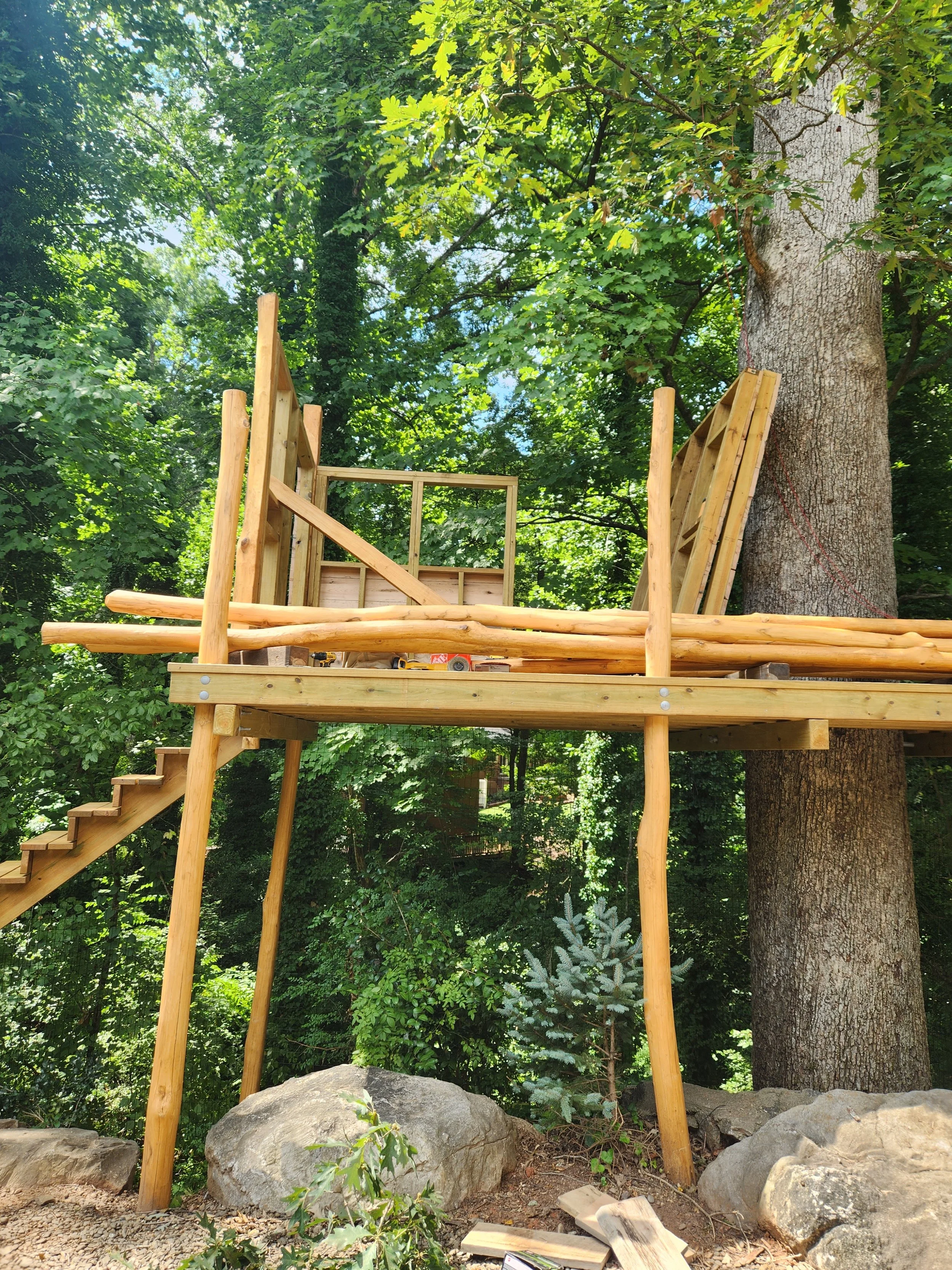 downtown-morganton-nc-custom-black-locust-playground-treehouse-deck-framing-008.jpeg