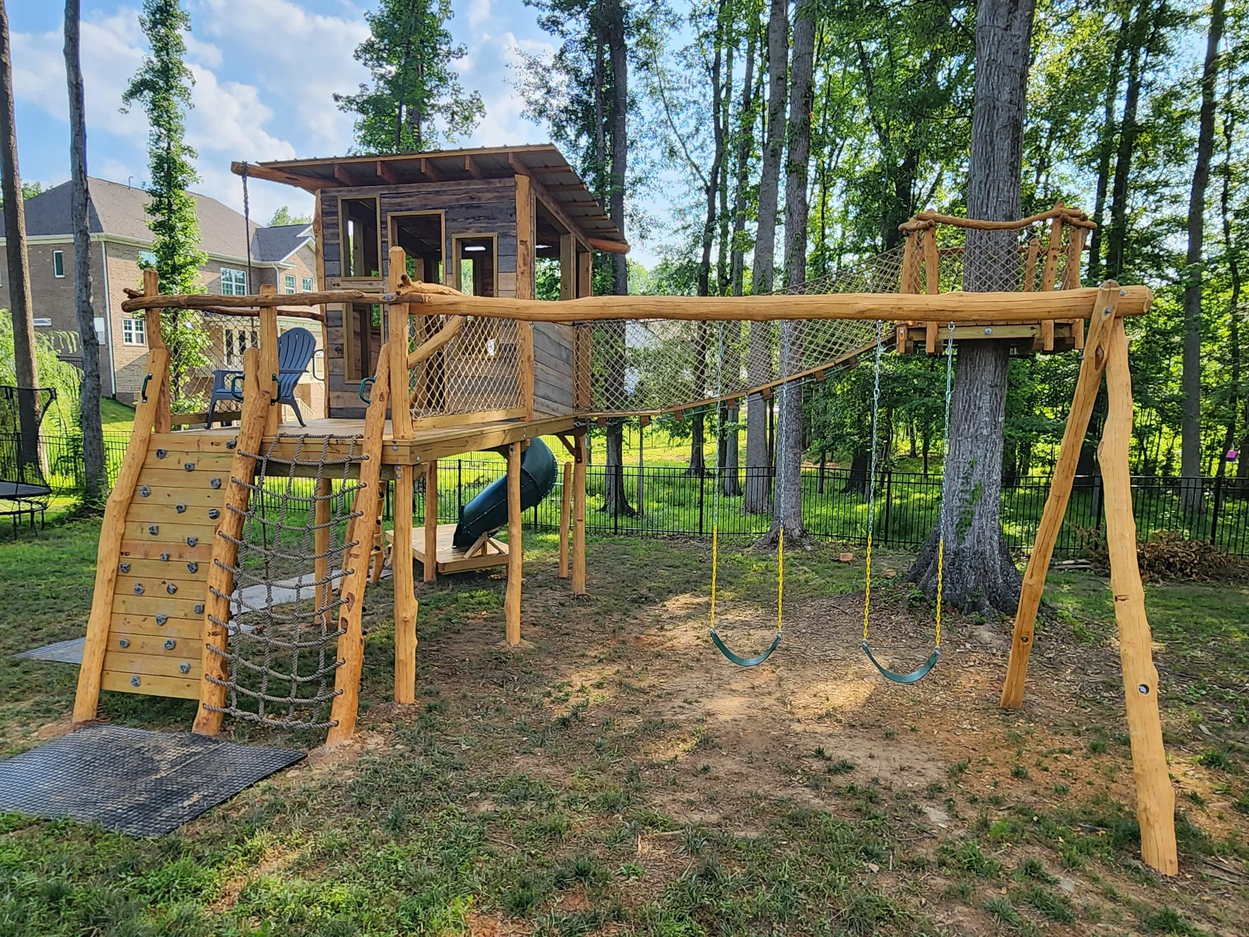 indian-land-sc-custom-black-locust-playground-treehouse-overview-006.jpeg