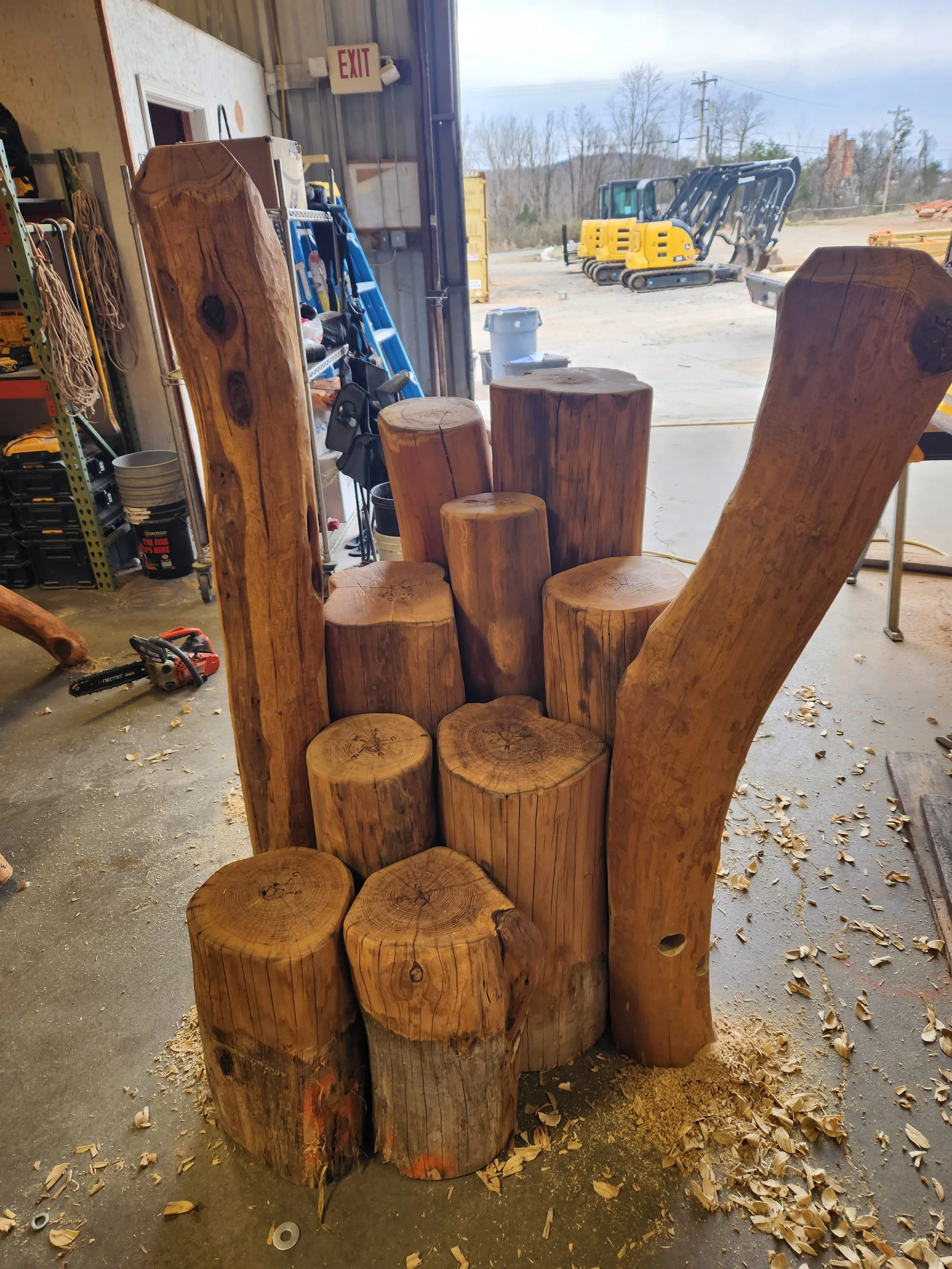 indianapolis-in-custom-black-locust-playground-treehouse-stump-climber-000.jpeg