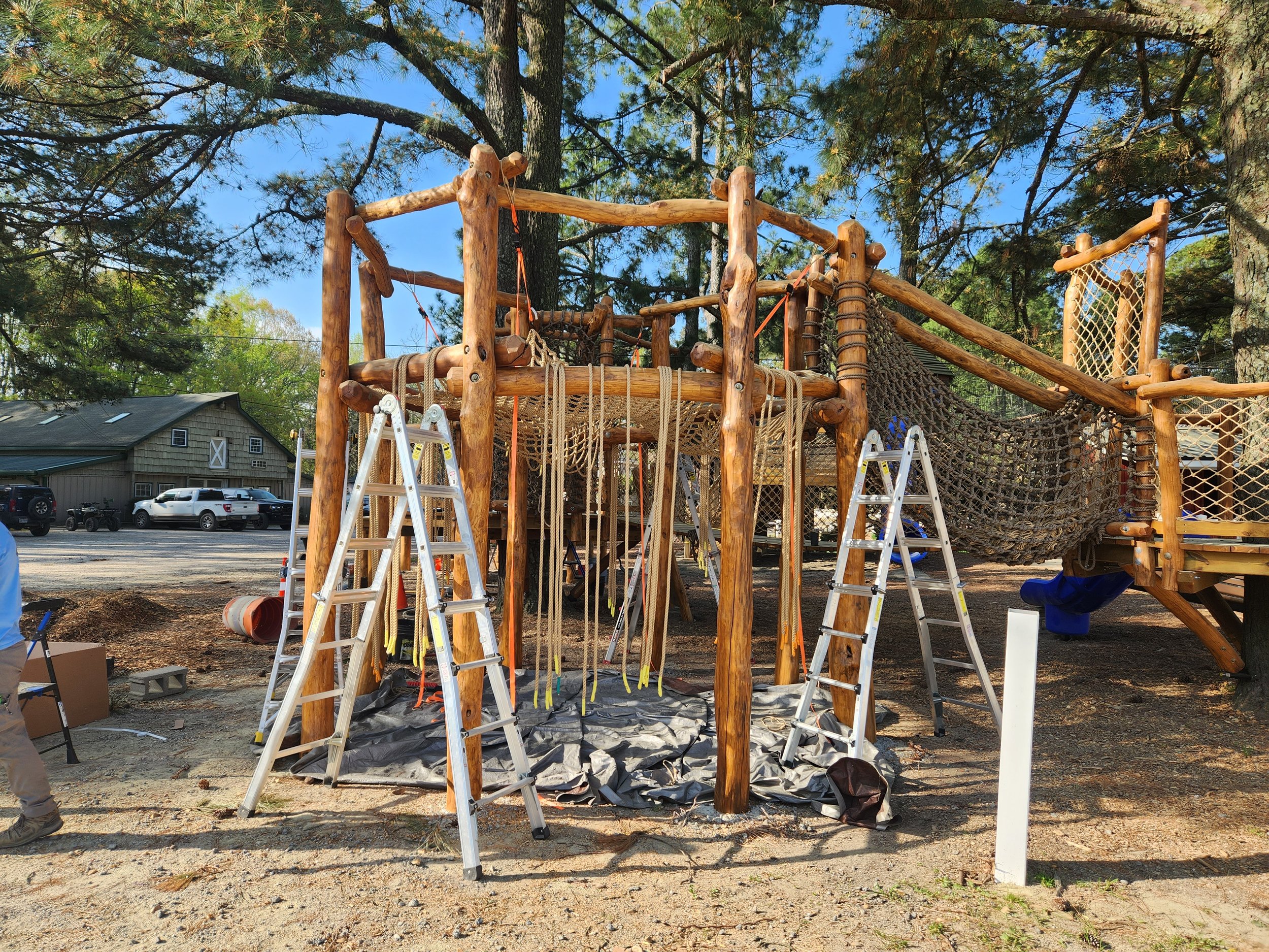 virginia-beach-va-custom-black-locust-playground-treehouse-skynet-001.jpg