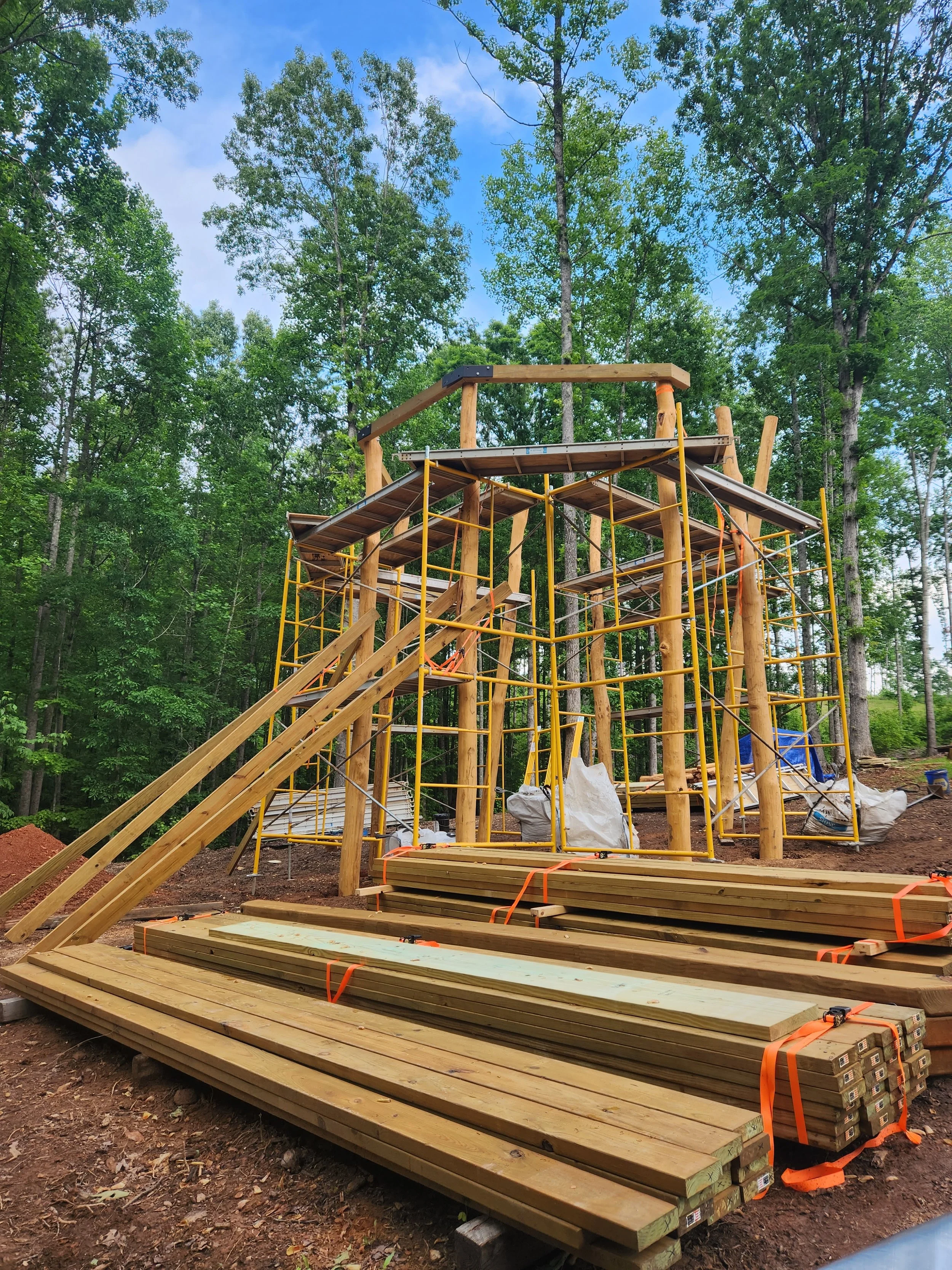 talking-rock-ga-custom-black-locust-playground-treehouse-deck-framing-002.jpeg