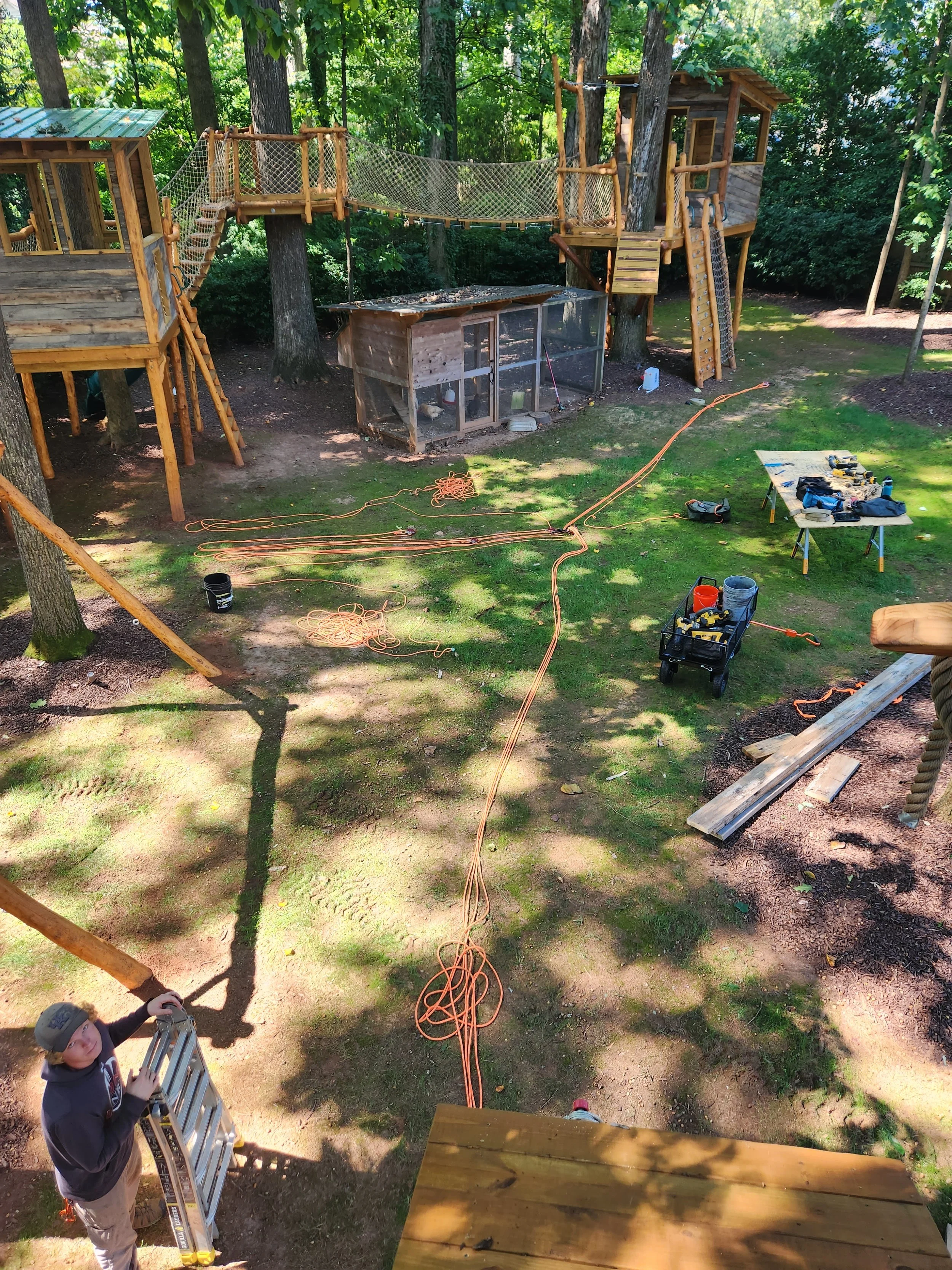 southpark-charlotte-nc-custom-black-locust-playground-treehouse-overview-010.jpeg