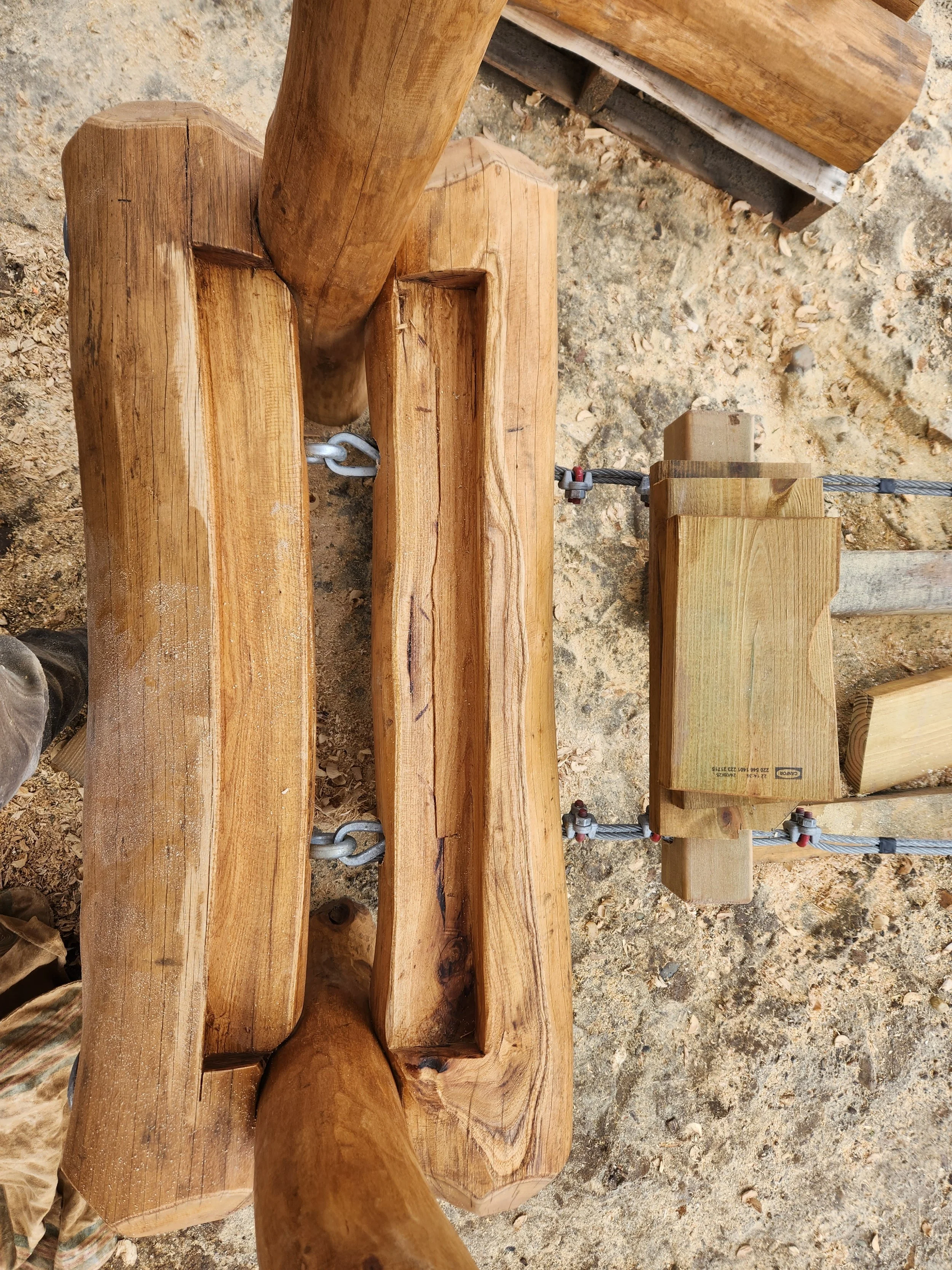 indianapolis-in-custom-black-locust-playground-treehouse-decking-008.jpeg