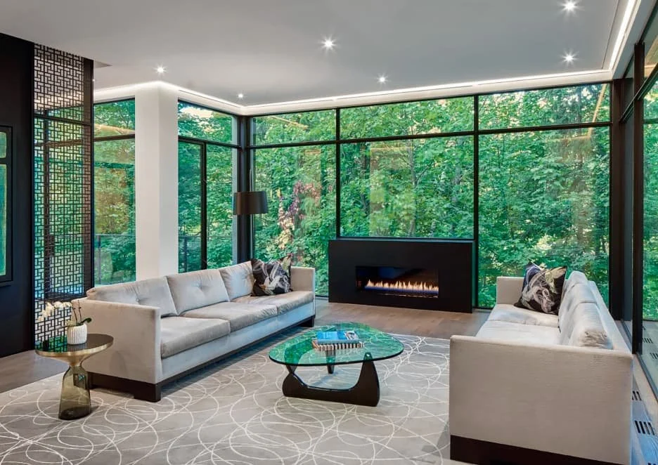 Art By Mother Nature: Spectacular Windows