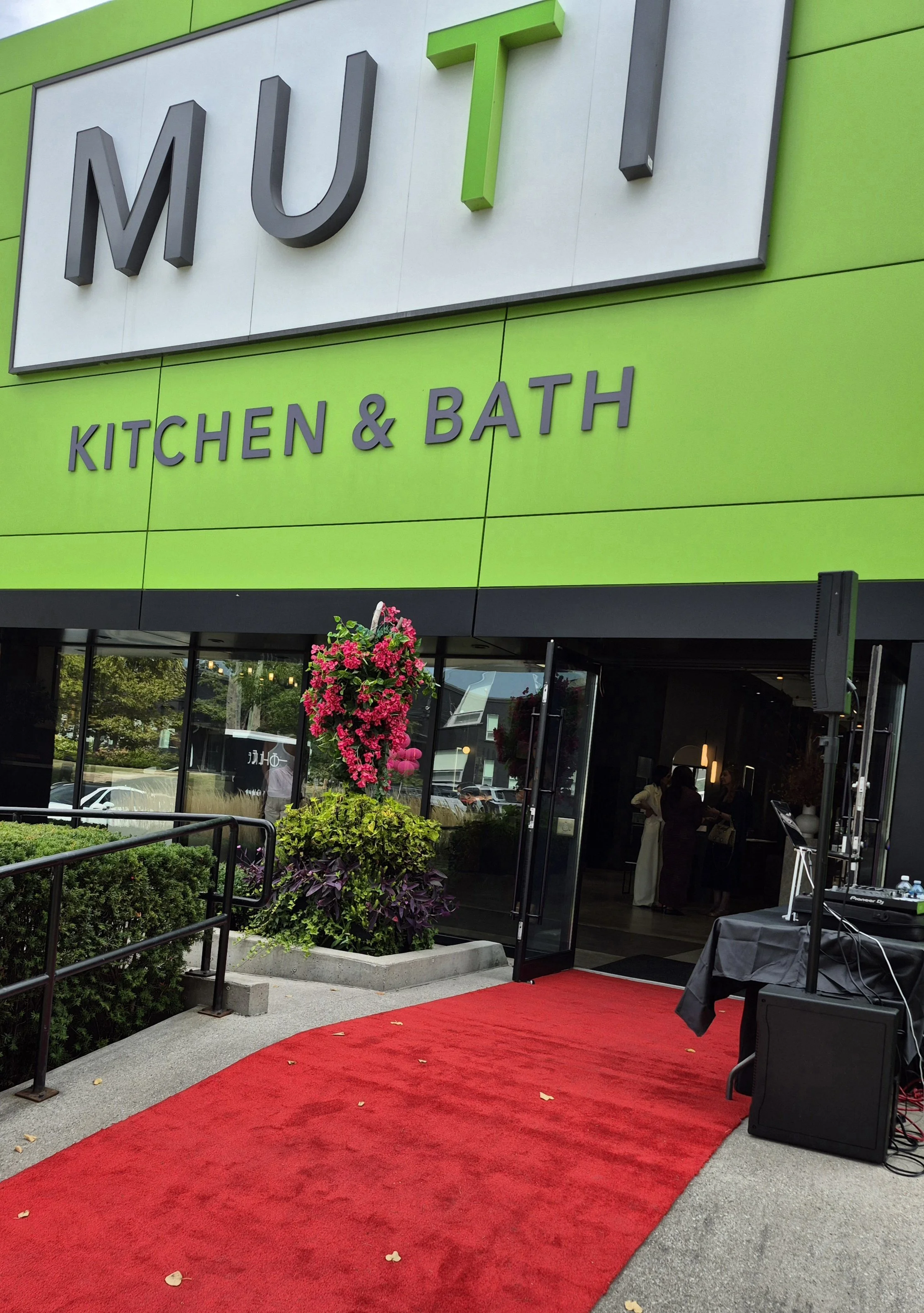  Muti Kitchen &amp; Bath Rolled Out The Red Carpet