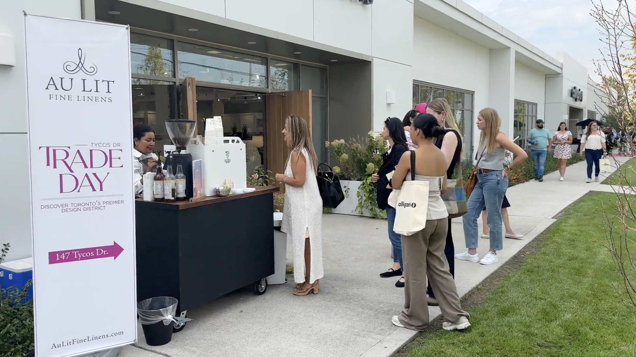  Coffee Bar at Au Lit Fine Linens