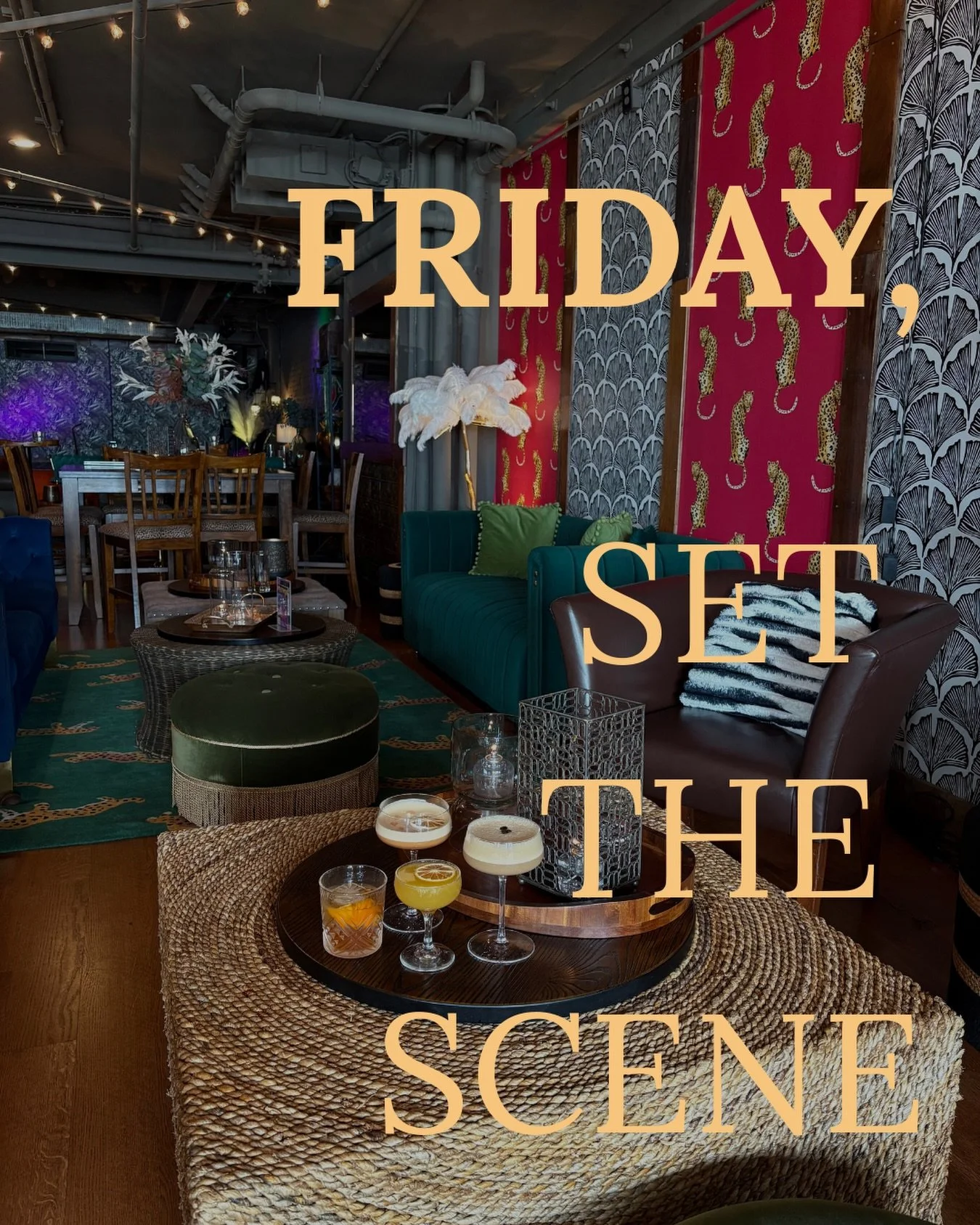 Walk in. Sit down.
We&rsquo;ll pour the drinks.
You take it from here. 

Karoo Caf&eacute; is always the best place to start your weekend.