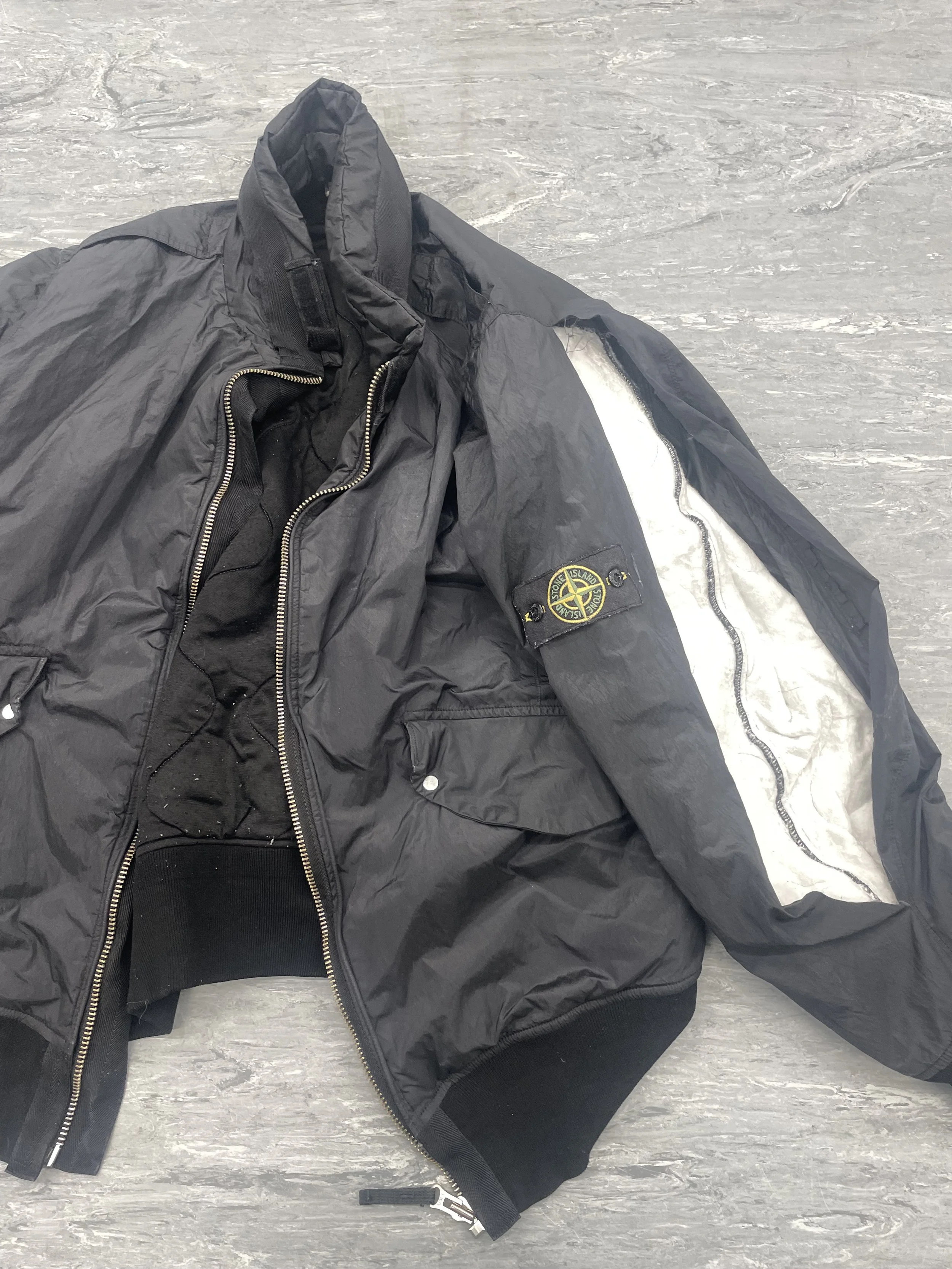 Stone Island | ripped sleeve