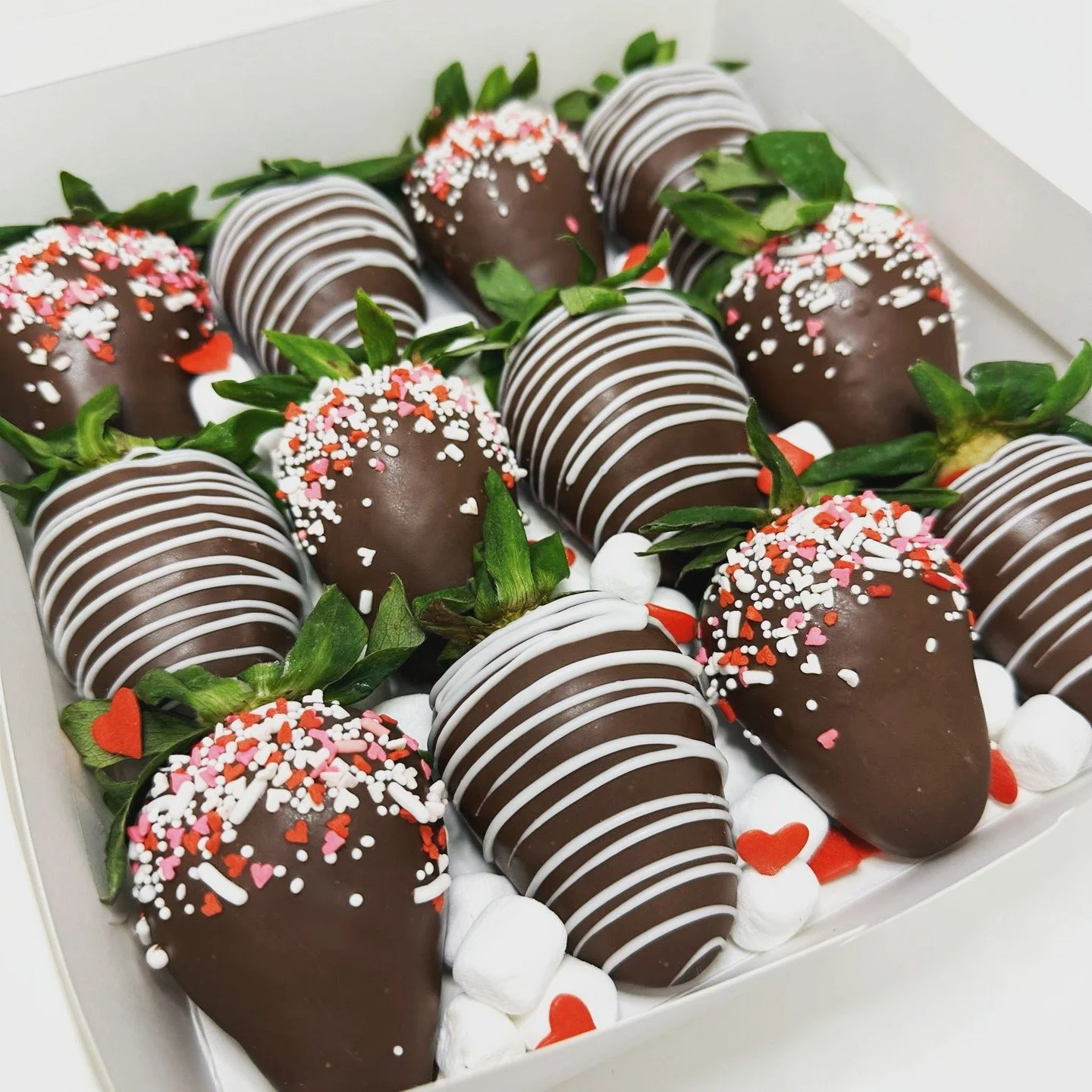 Our Valentine&rsquo;s Day chocolate covered strawberries are the sweetest way to say &ldquo;I love you.&rdquo;
Hand-dipped, beautifully decorated, and made fresh&mdash;because your Valentine deserves something extra special. They are available in box